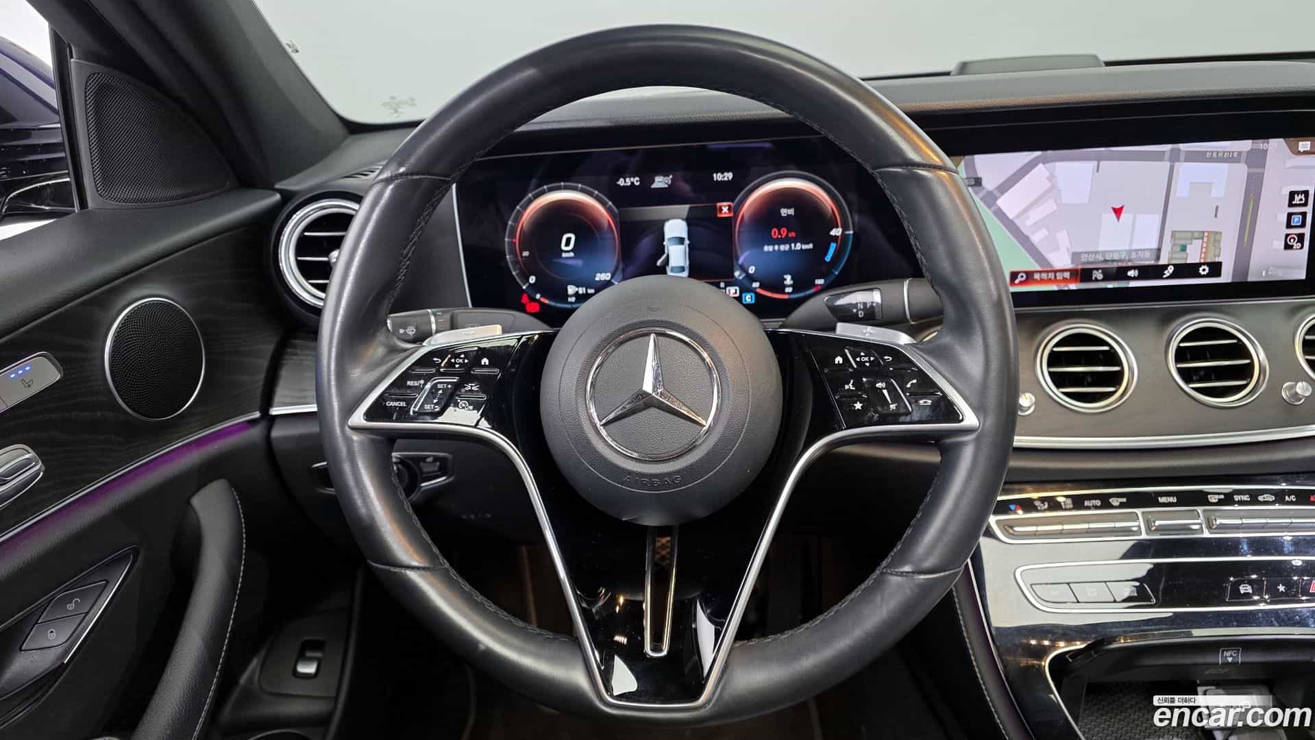 E-Class Mercedes-Benz 2022.0-OPTION-017