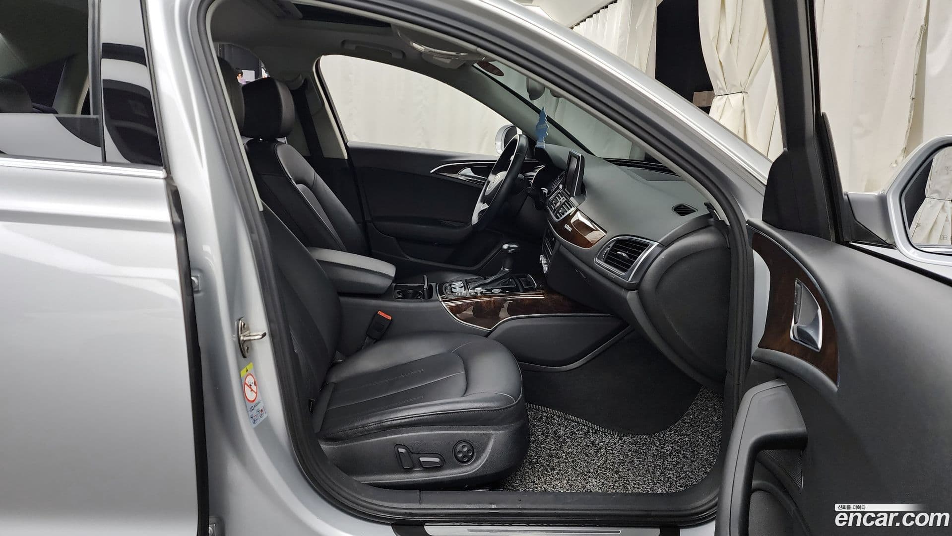 Main__Slider__Photo:A6 Audi 2014.11-10