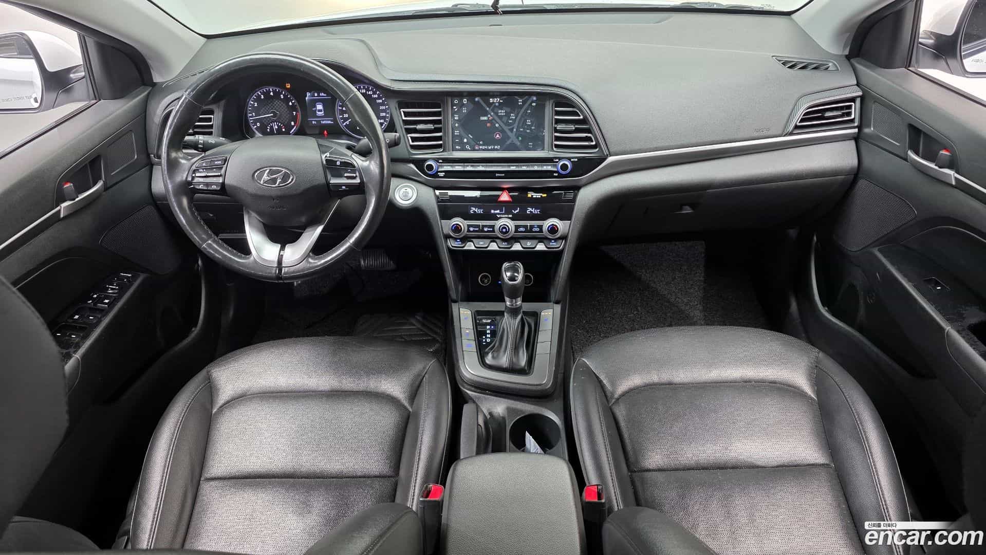 AVANTE Hyundai 2019.1-INNER-007