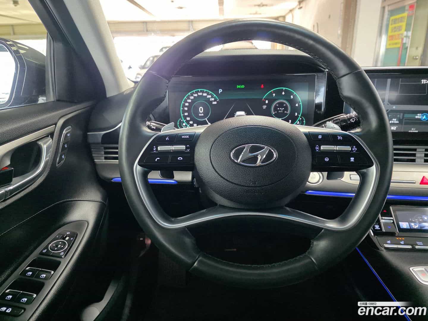 Grandeur Hyundai 2020.4-OPTION-018