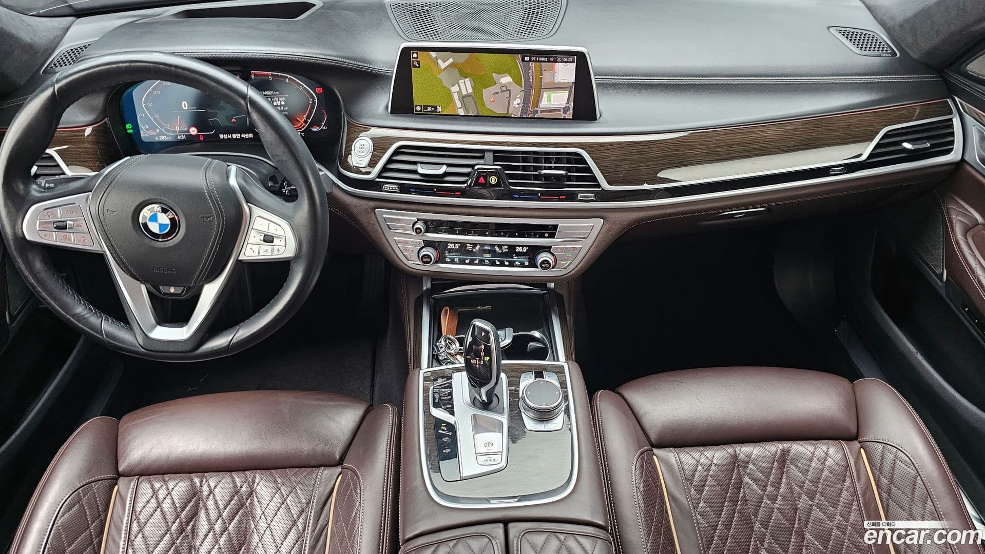 Main__Slider__Photo:7-Series BMW 2020.1-6