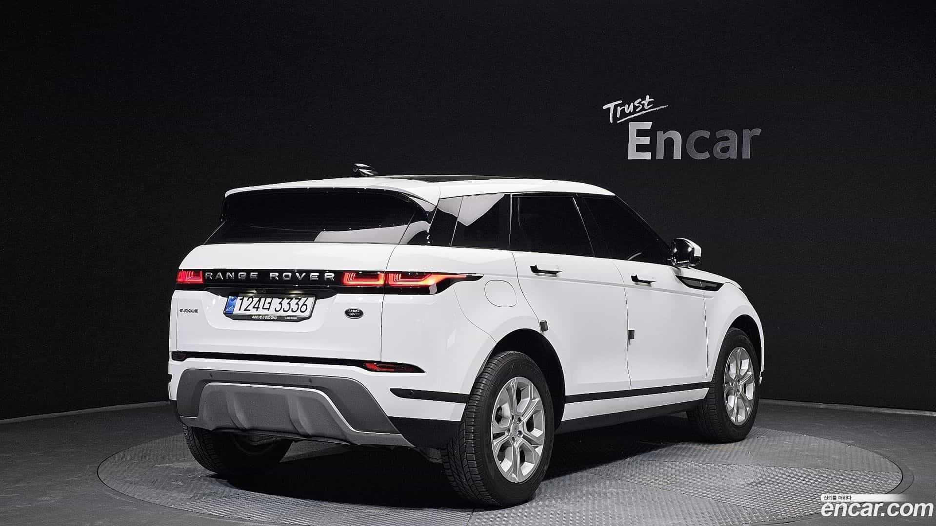 Range Rover Evoque Land Rover 2021.4-OUTER-002