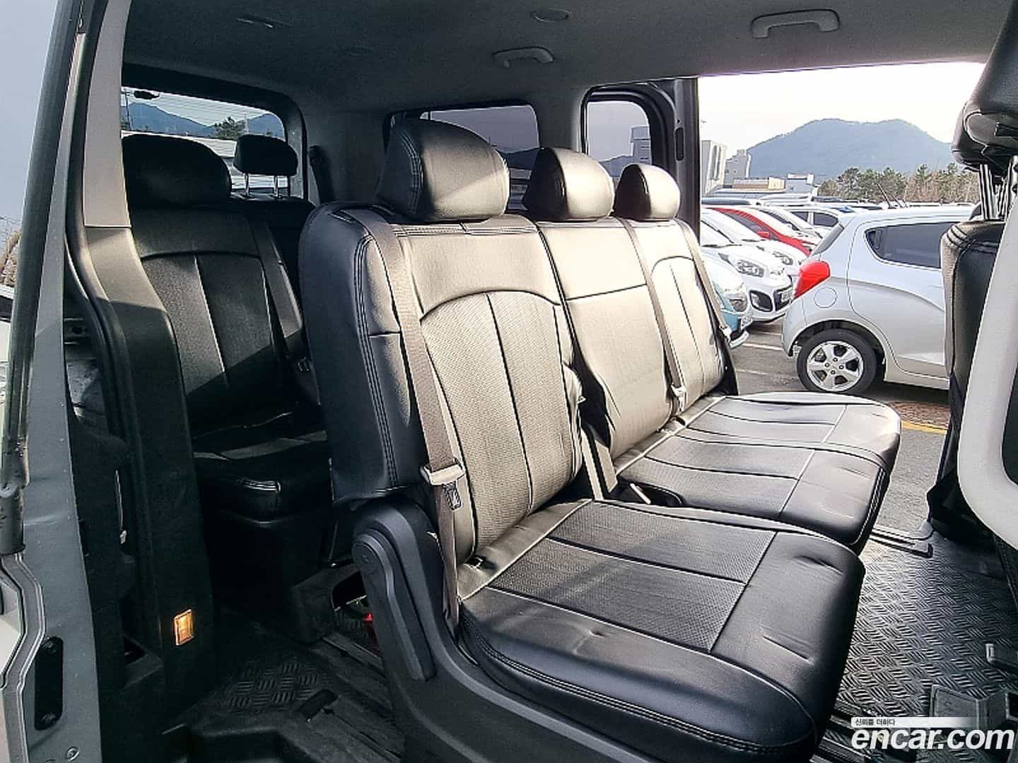 Staria Hyundai 2021.6-OPTION-021