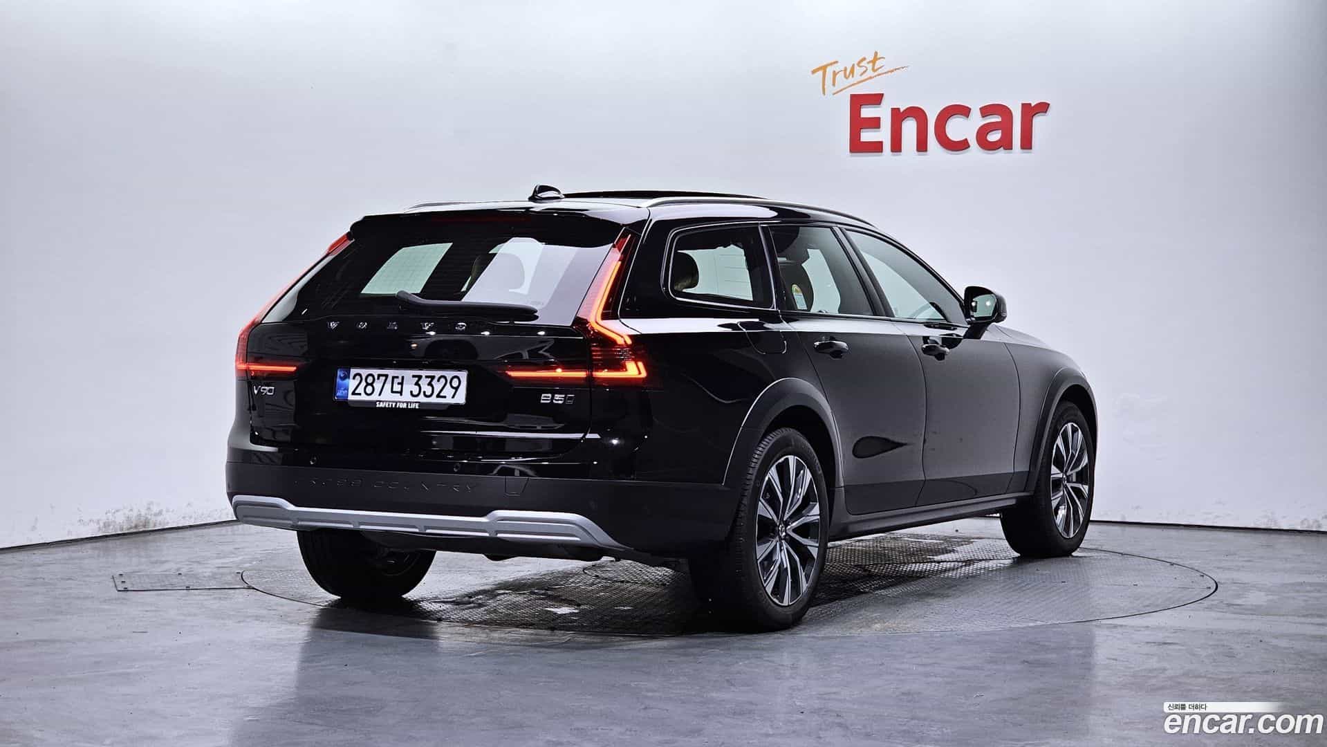 V90 Volvo 2025.4-OUTER-002