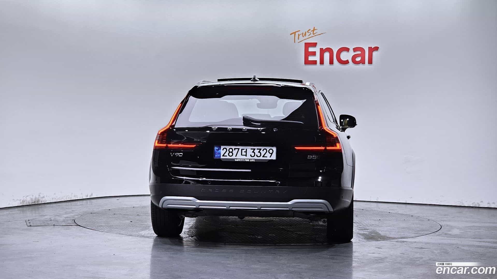 V90 Volvo 2025.4-OUTER-004