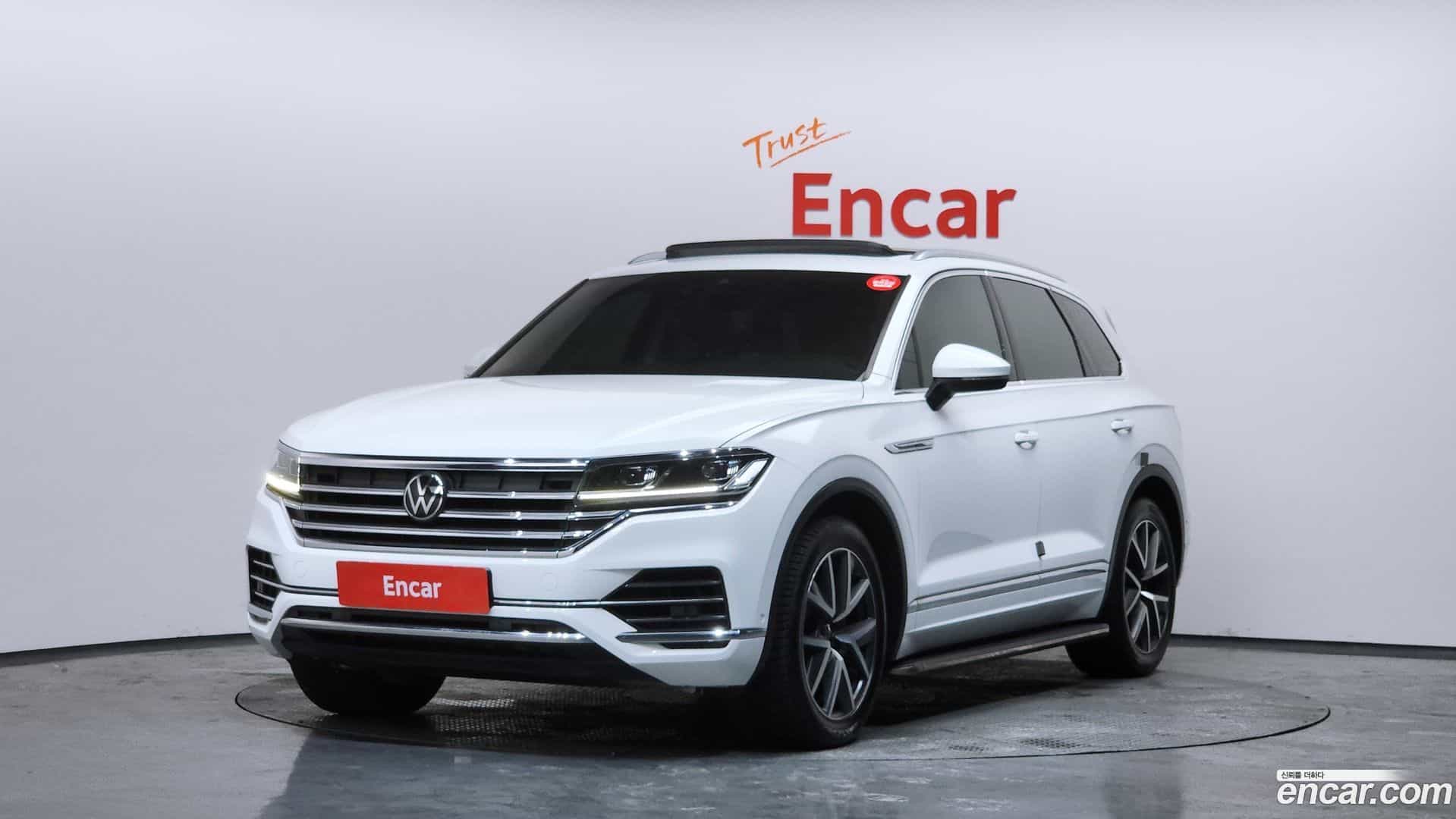 Touareg Volkswagen 2021.0-OUTER-001