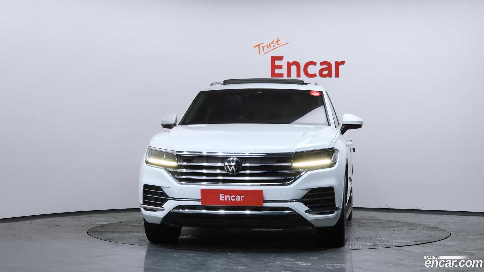 Touareg Volkswagen 2021.0-OUTER-003