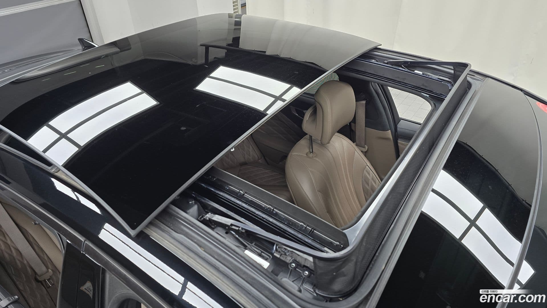 Main__Slider__Photo:K8 Kia 2021.11-17