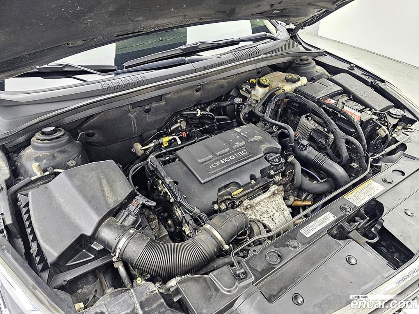 Main__Slider__Photo:Cruze ChevroletGMDaewoo 2015.5-5