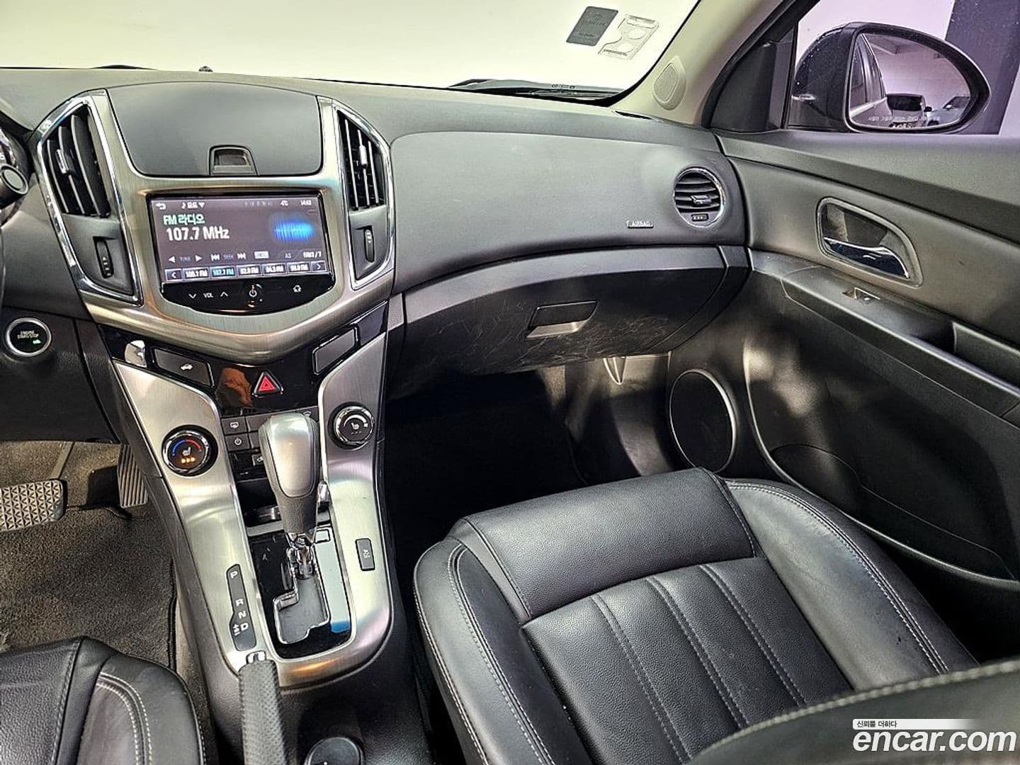 Main__Slider__Photo:Cruze ChevroletGMDaewoo 2015.5-9