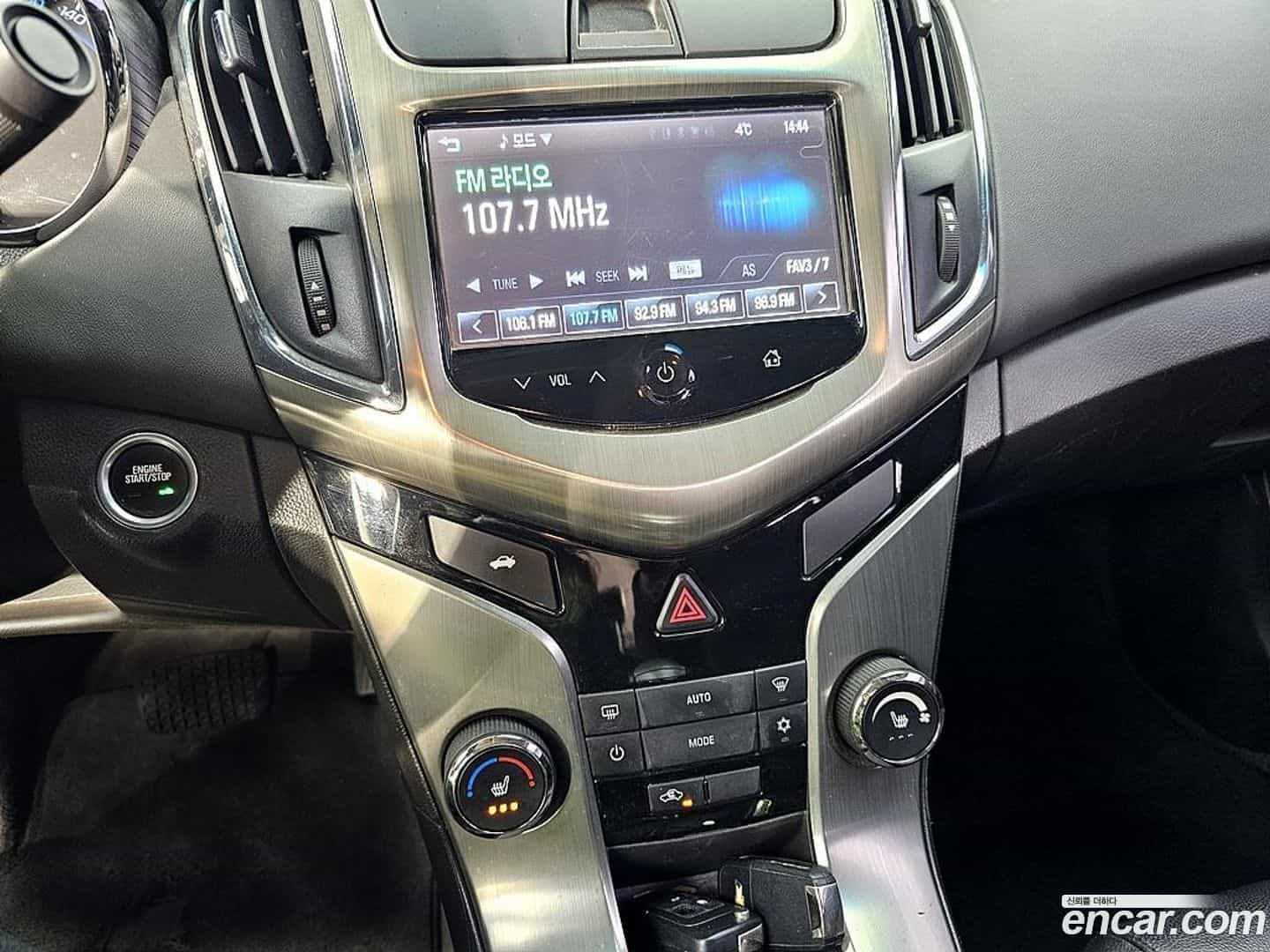 Cruze ChevroletGMDaewoo 2015.5-OPTION-018