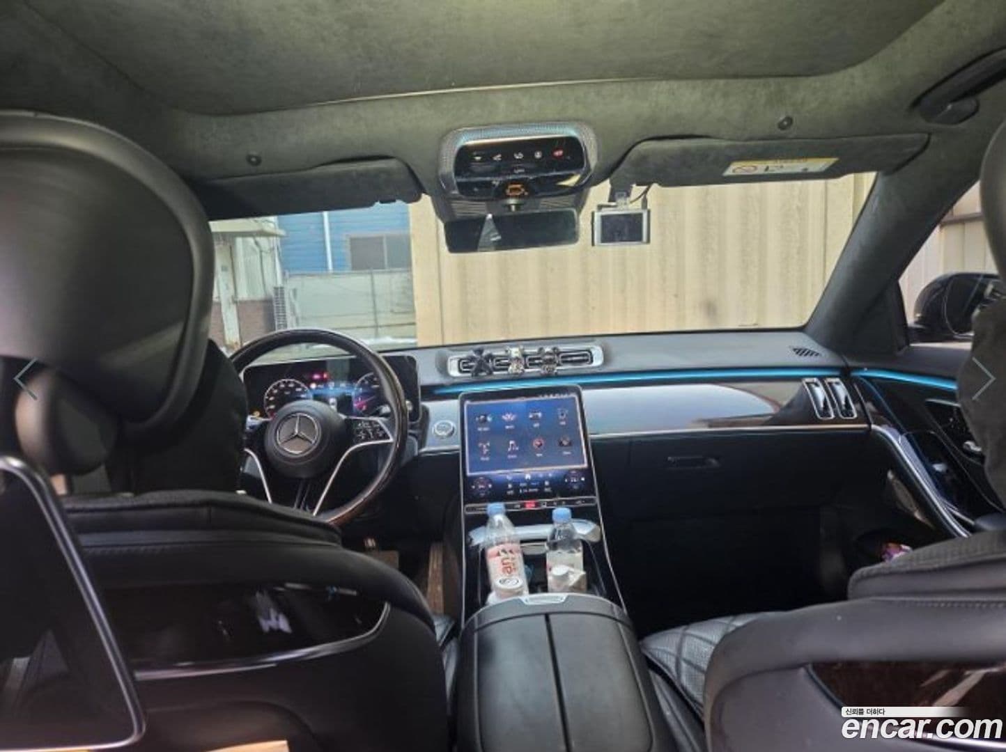 Main__Slider__Photo:S-Class Mercedes-Benz 2021.3-9