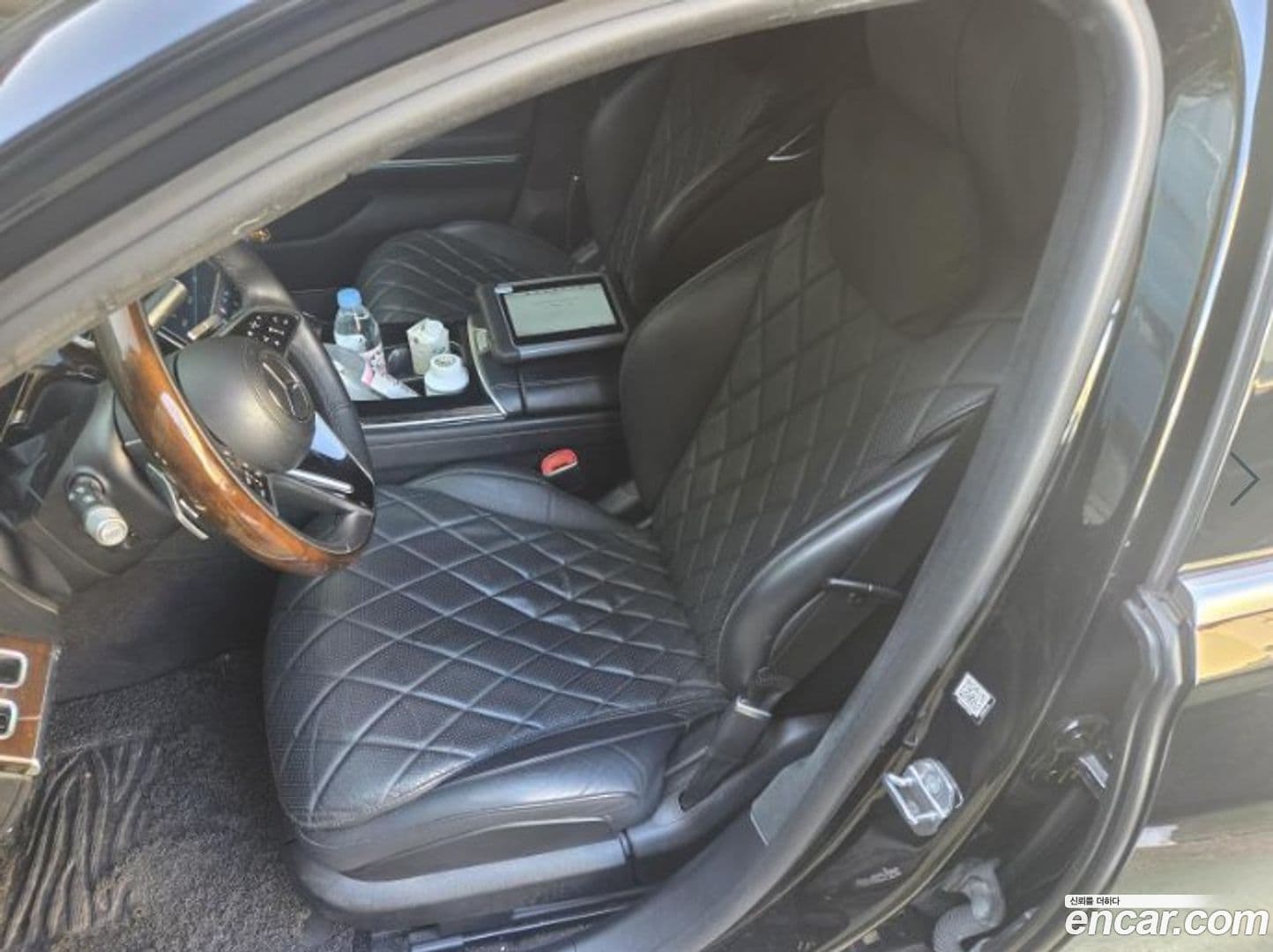 Main__Slider__Photo:S-Class Mercedes-Benz 2021.3-11