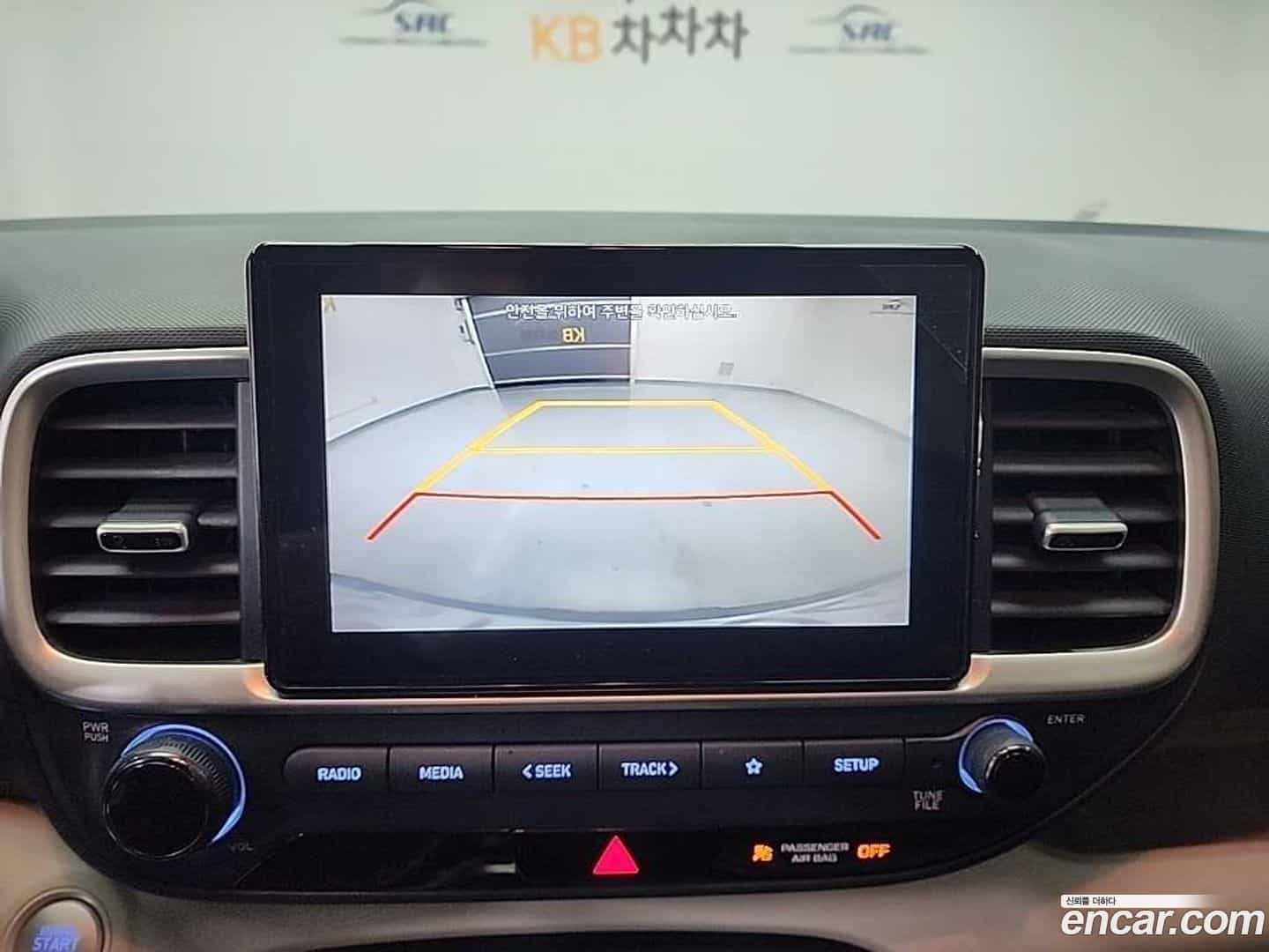 Venue Hyundai 2020.7-OPTION-018