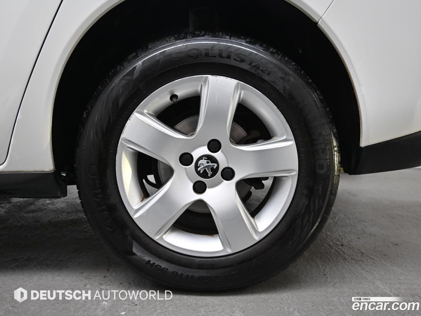 Main__Slider__Photo:3008 Peugeot 2014.8-4