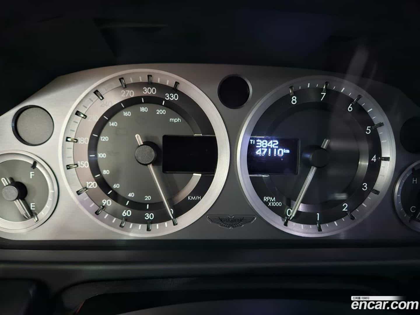 Vantage Astonmartin 2016.11-INNER-006