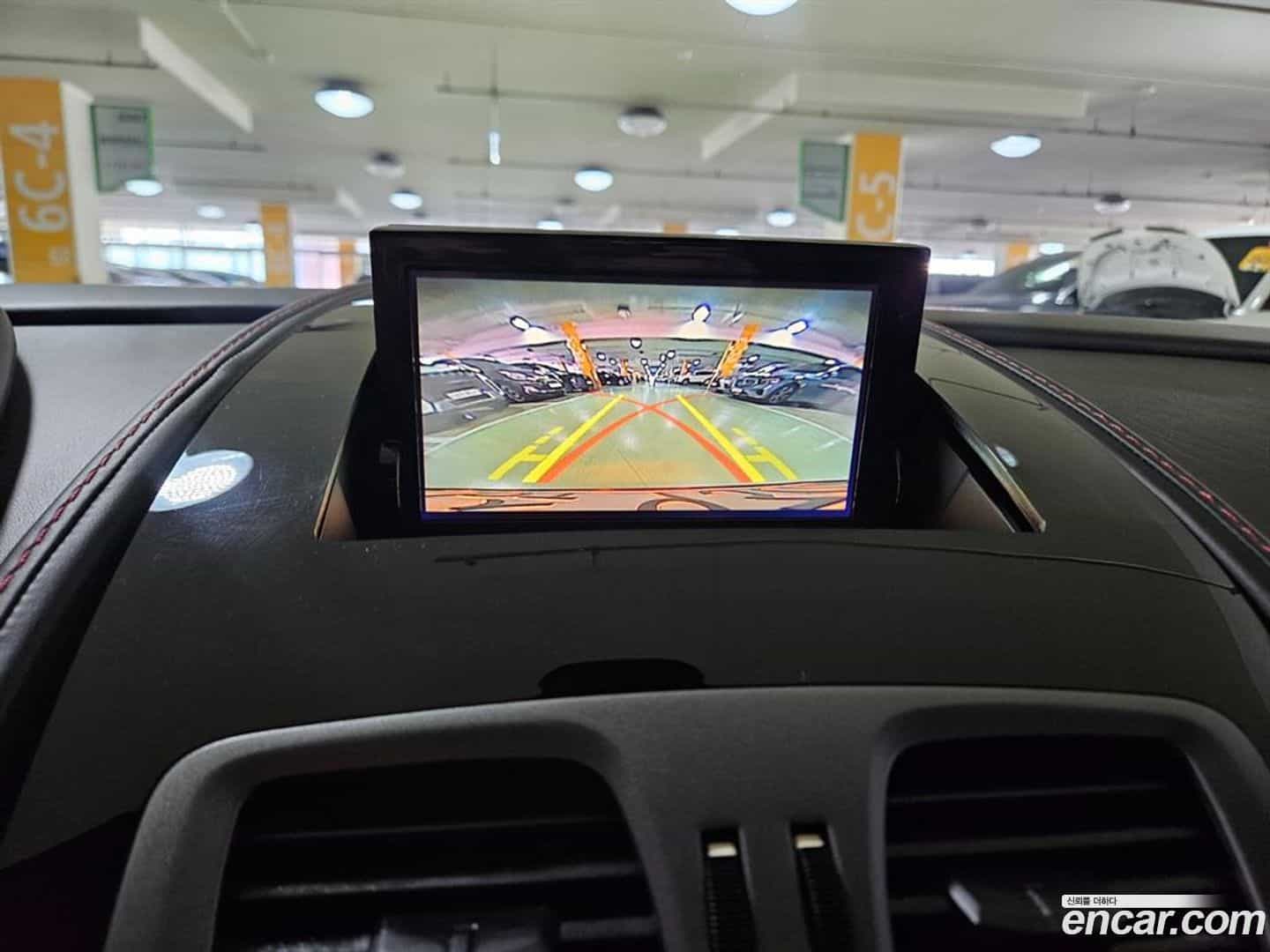 Vantage Astonmartin 2016.11-INNER-010