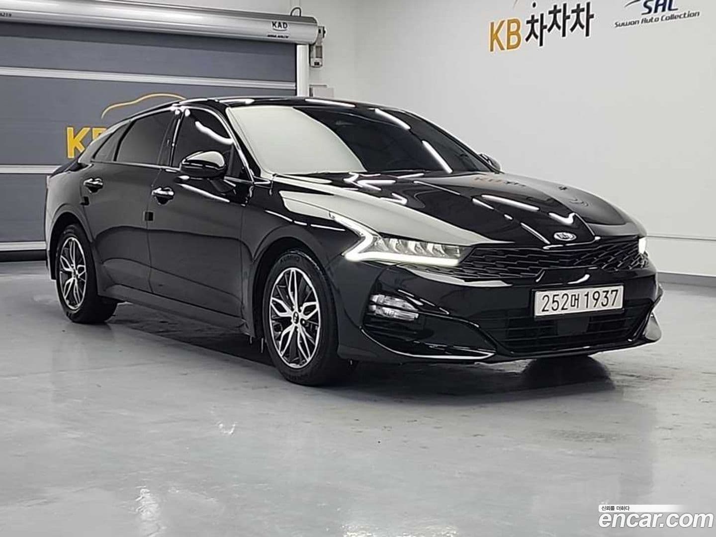 Main__Slider__Photo:K5 Kia 2020.10-3