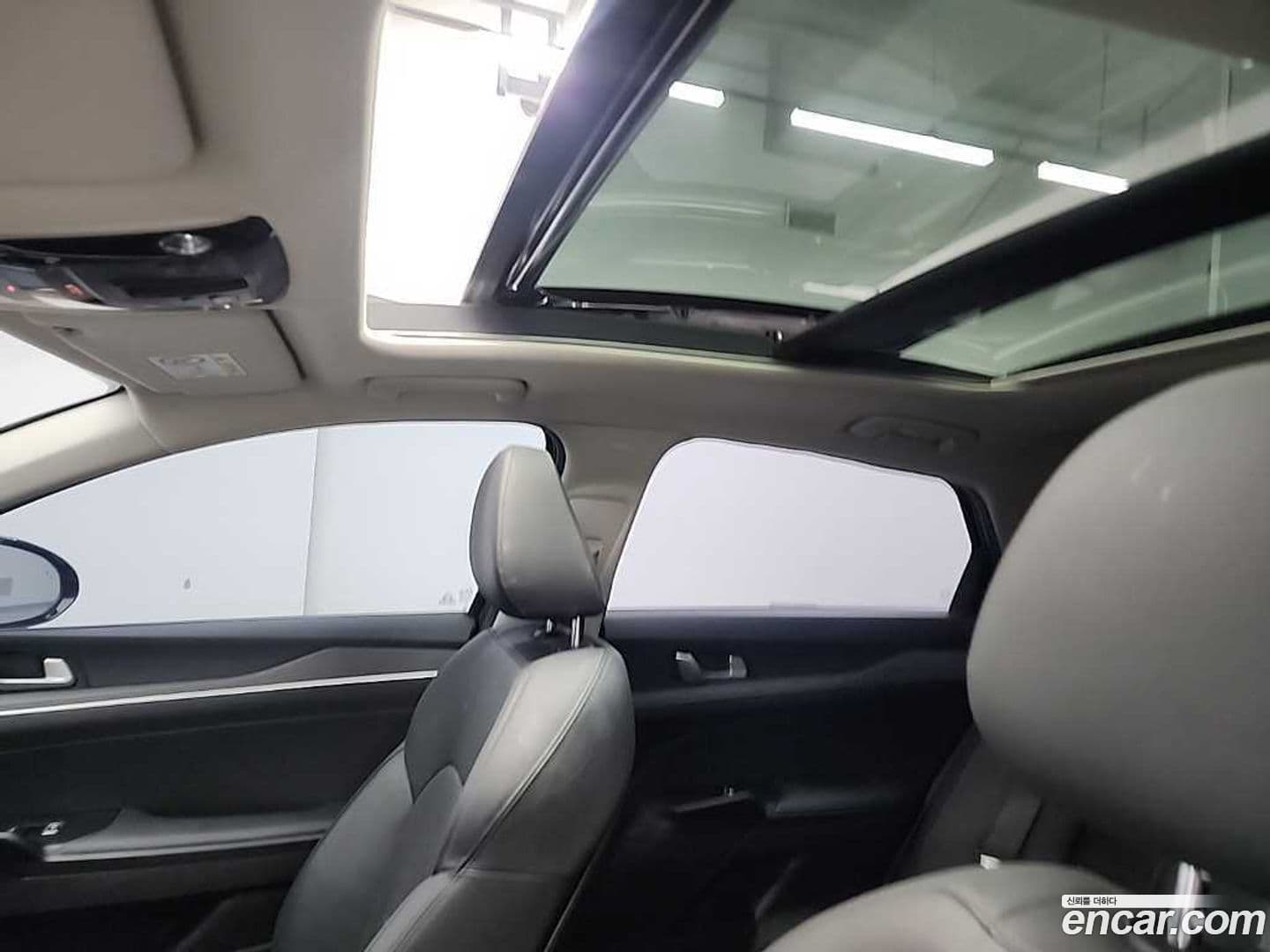 Main__Slider__Photo:K5 Kia 2020.10-13