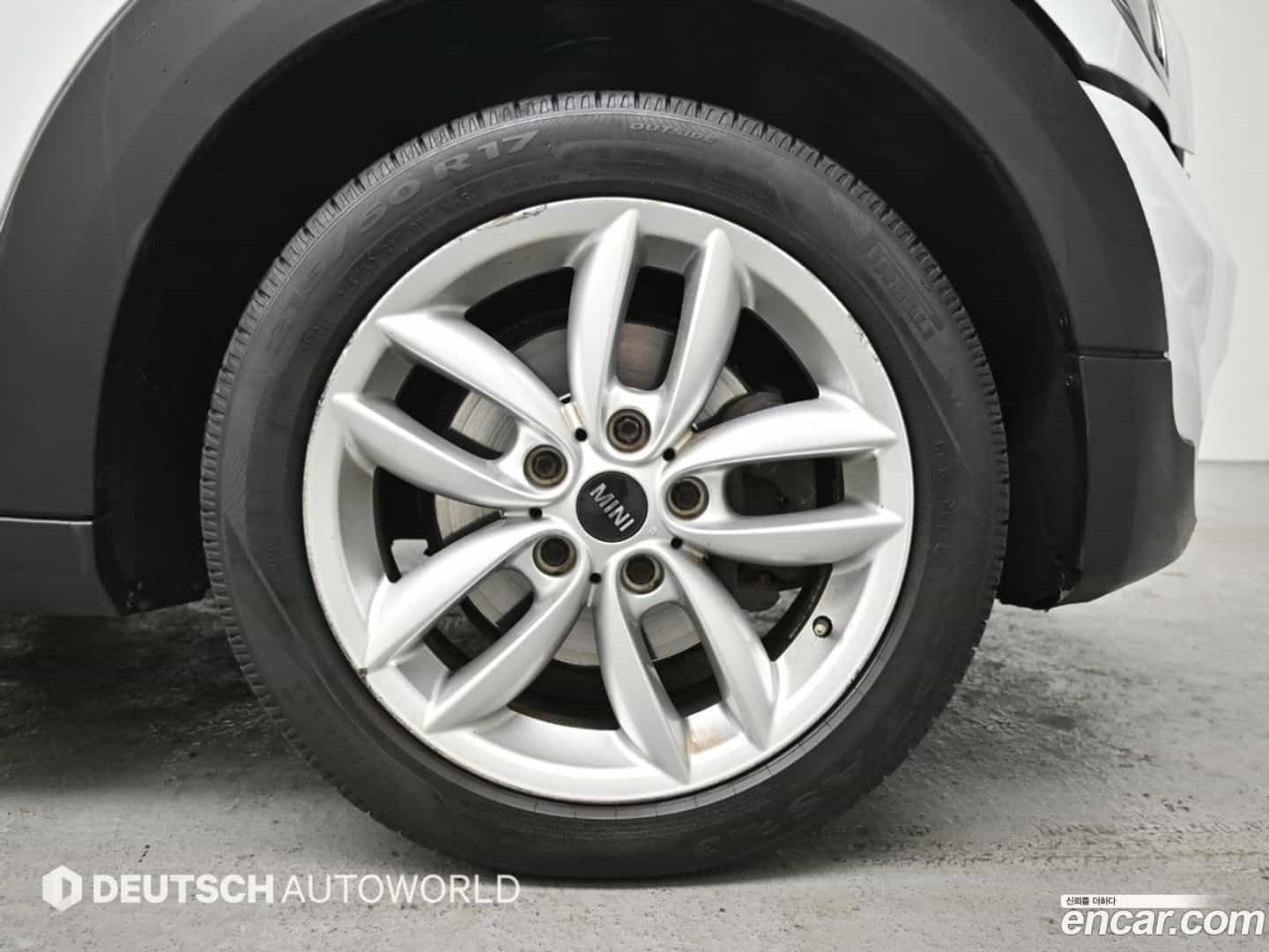 Countryman Mini 2013.8-OUTER-005