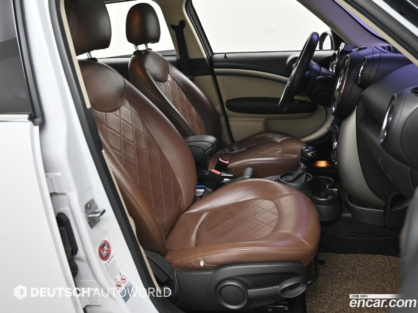 Main__Slider__Photo:Countryman Mini 2013.8-9