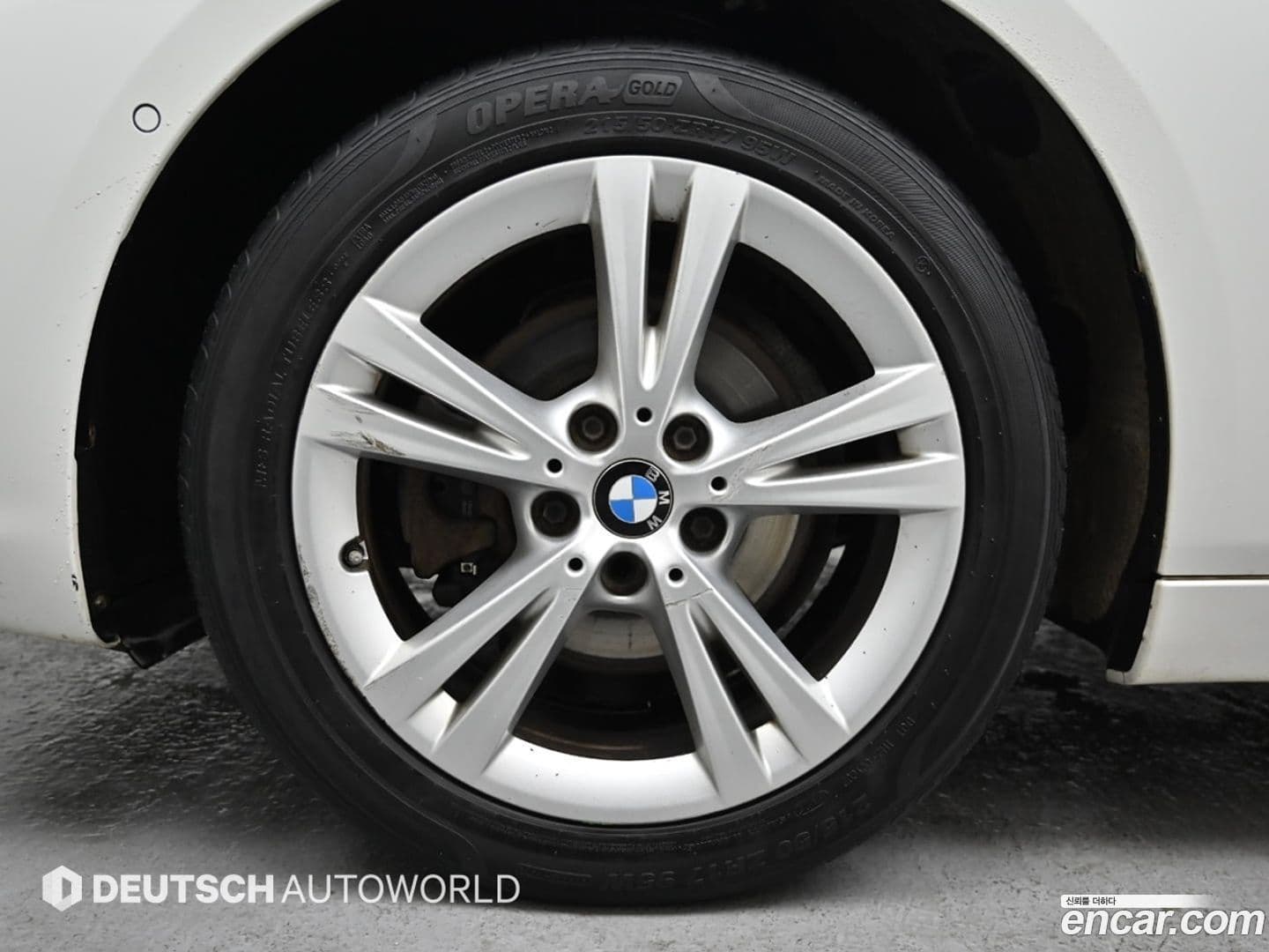 Main__Slider__Photo:2-Series BMW 2015.11-4