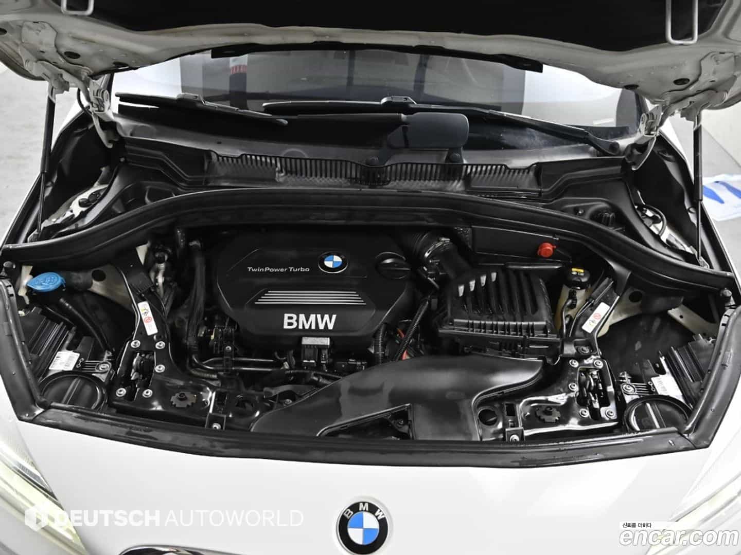 2-Series BMW 2015.11-INNER-006