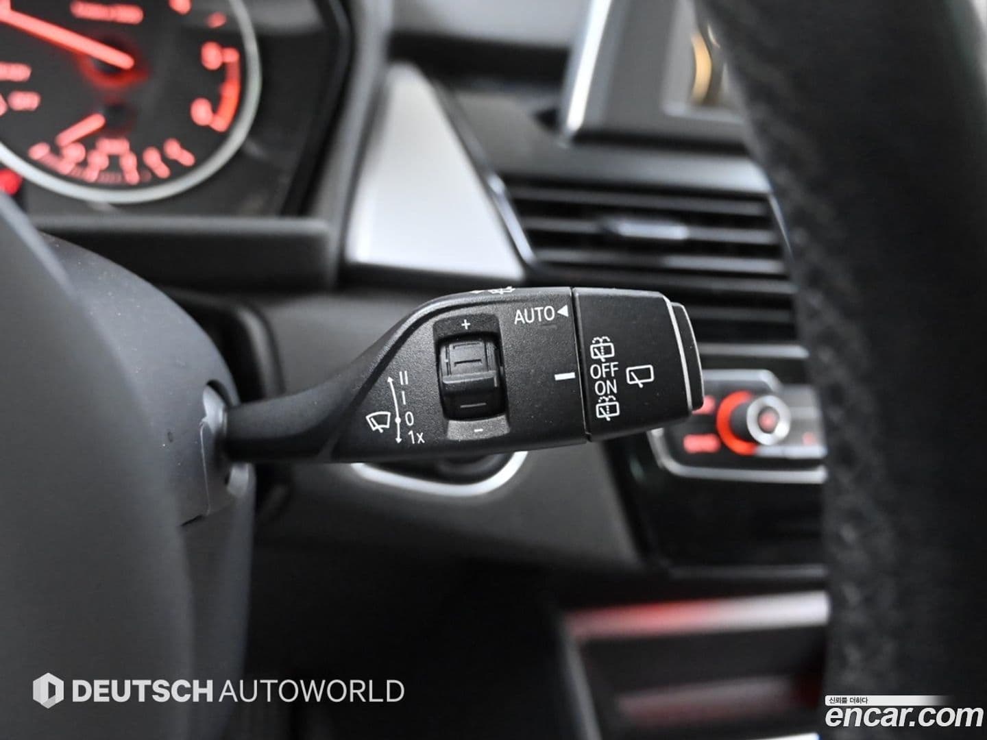 Main__Slider__Photo:2-Series BMW 2015.11-17