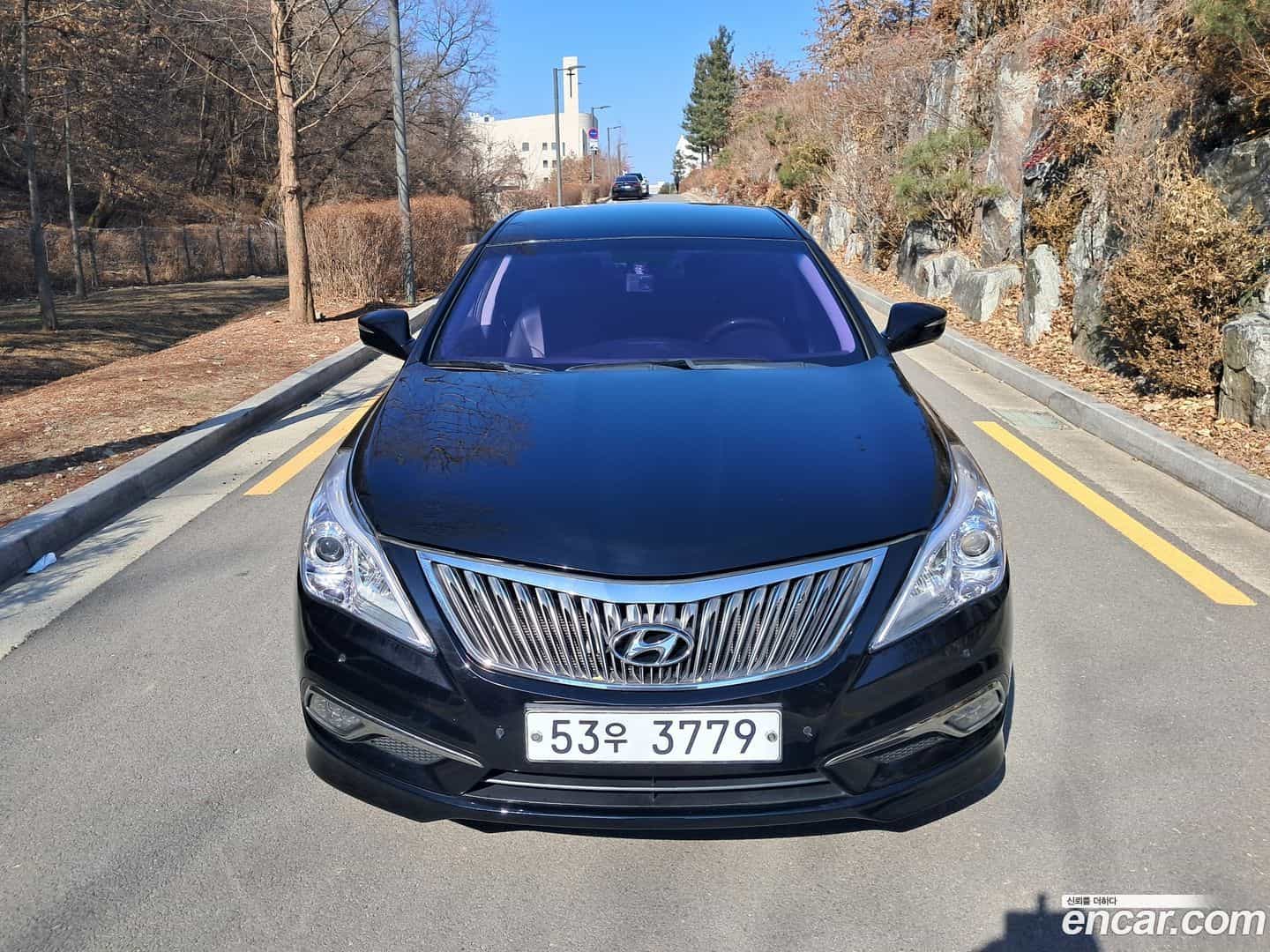 Grandeur Hyundai 2014.11-OUTER-001