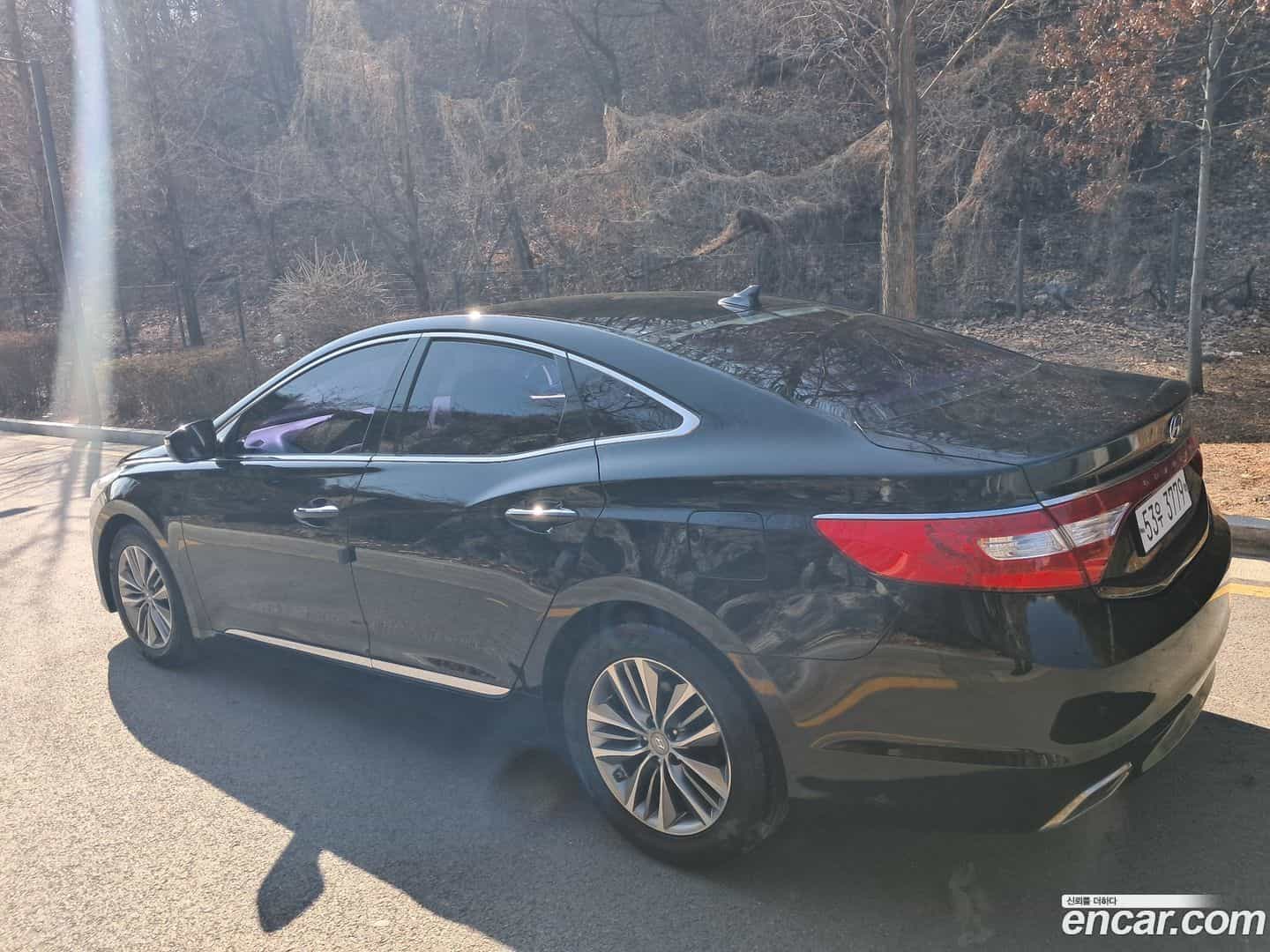 Grandeur Hyundai 2014.11-INNER-008