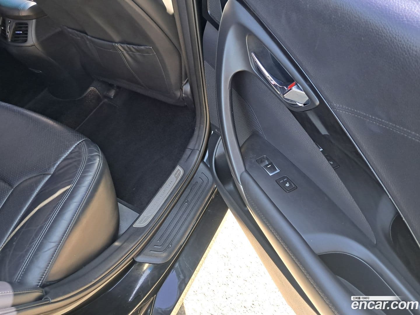 Main__Slider__Photo:Grandeur Hyundai 2014.11-15