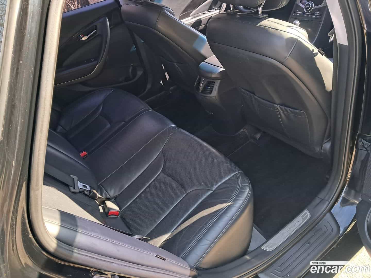 Grandeur Hyundai 2014.11-OPTION-021