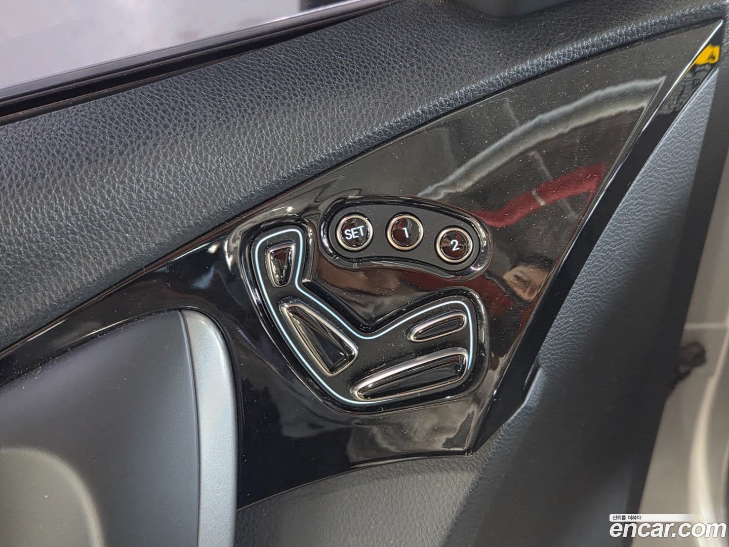 Main__Slider__Photo:Grandeur Hyundai 2013.8-4