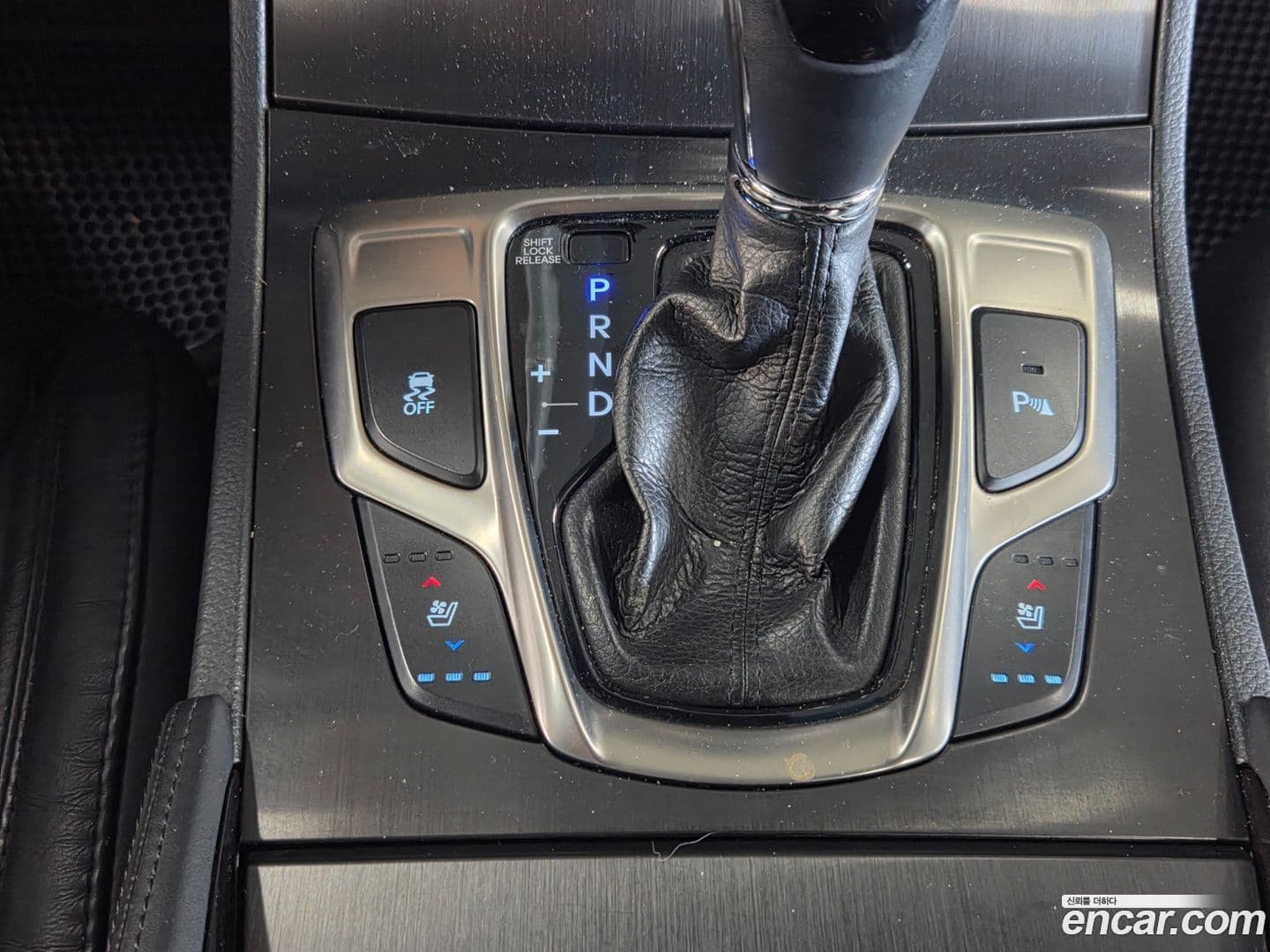 Main__Slider__Photo:Grandeur Hyundai 2013.8-5