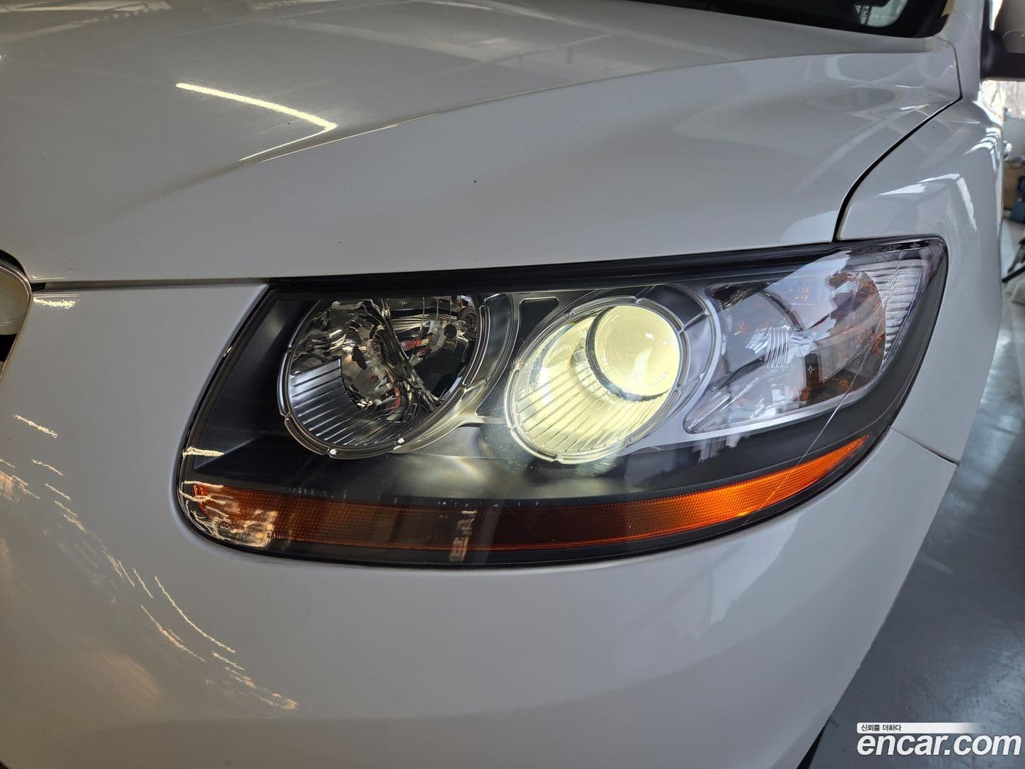 Main__Slider__Photo:Santafe Hyundai 2011.3-19