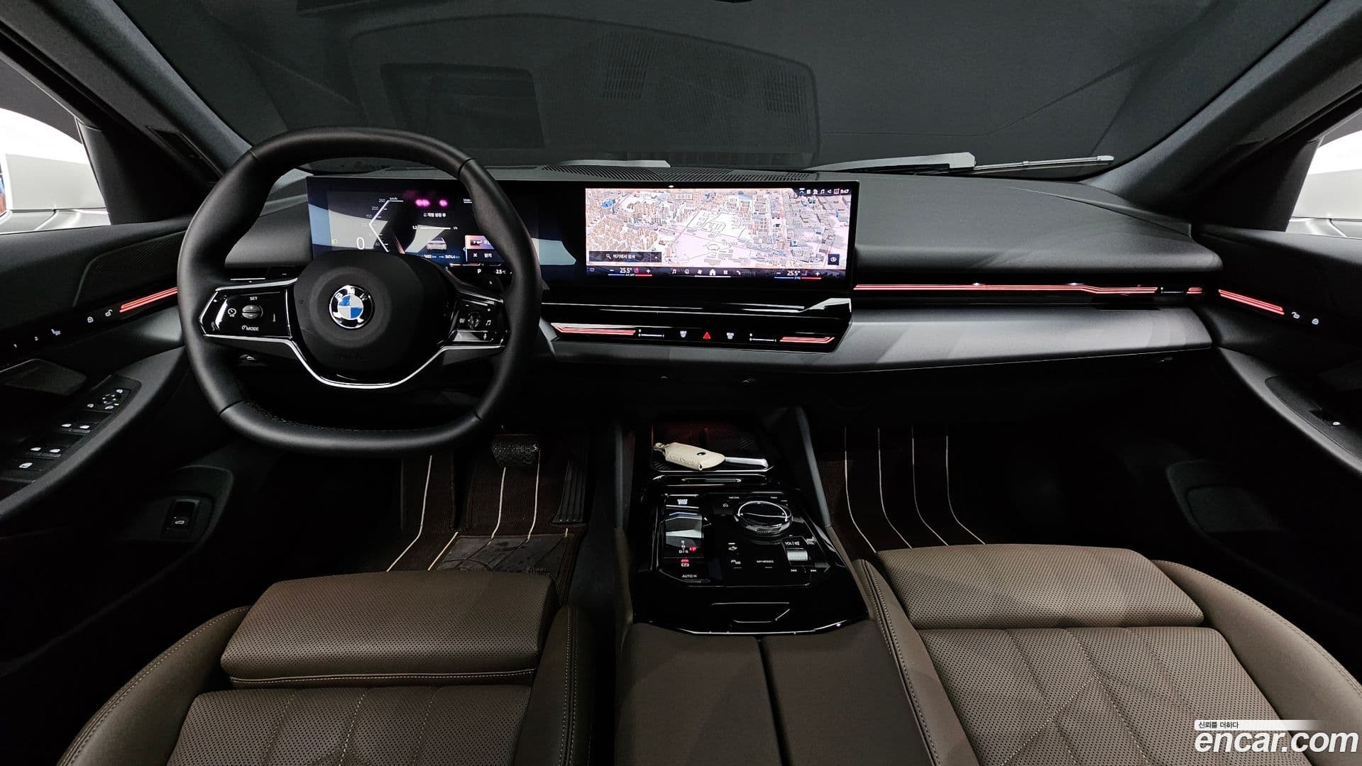 Main__Slider__Photo:5-Series BMW 2024.3-6