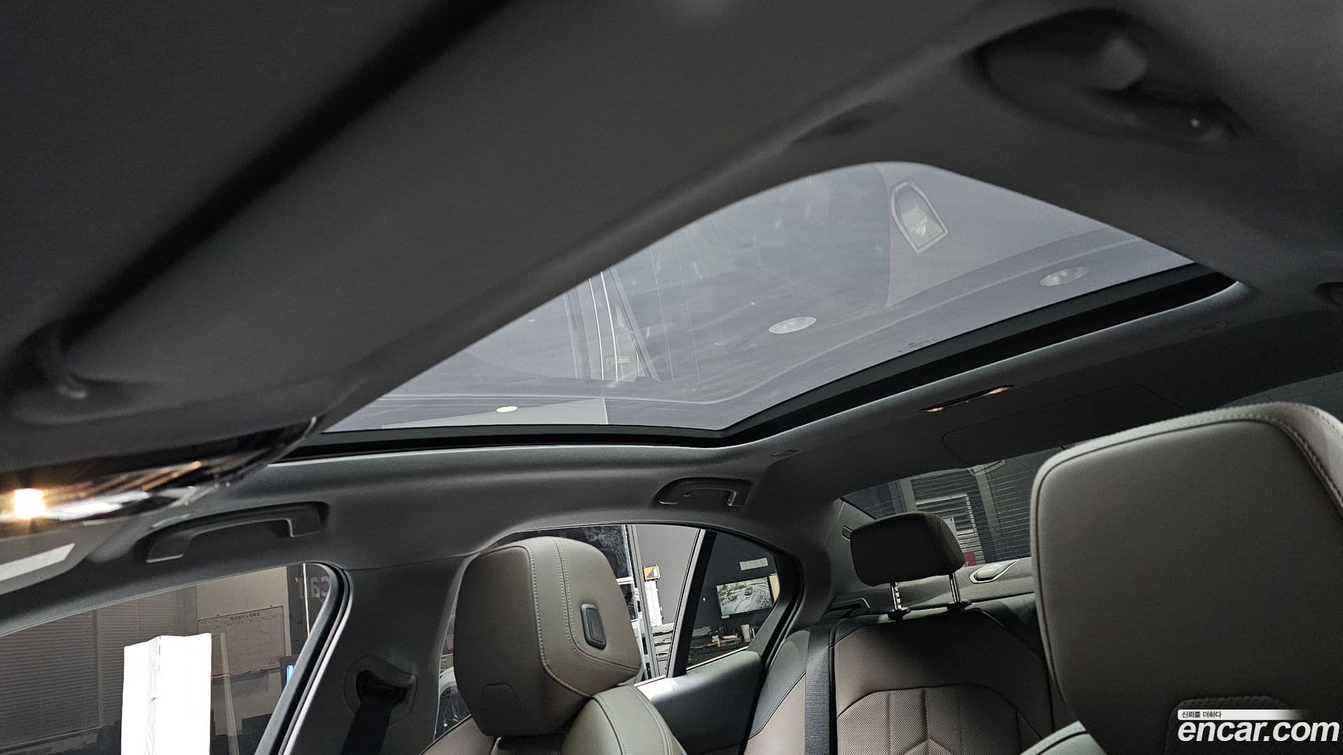 Main__Slider__Photo:5-Series BMW 2024.3-18