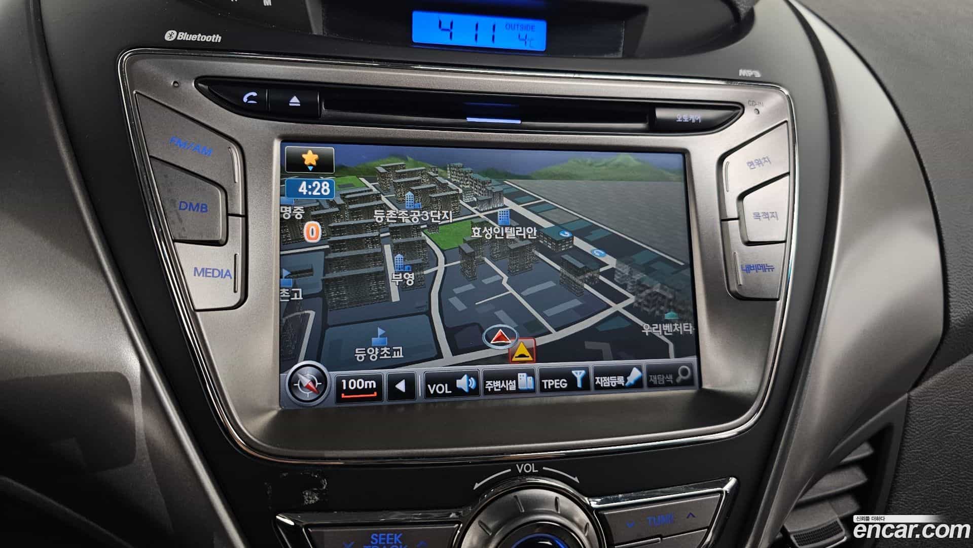 AVANTE Hyundai 2012.8-OPTION-018