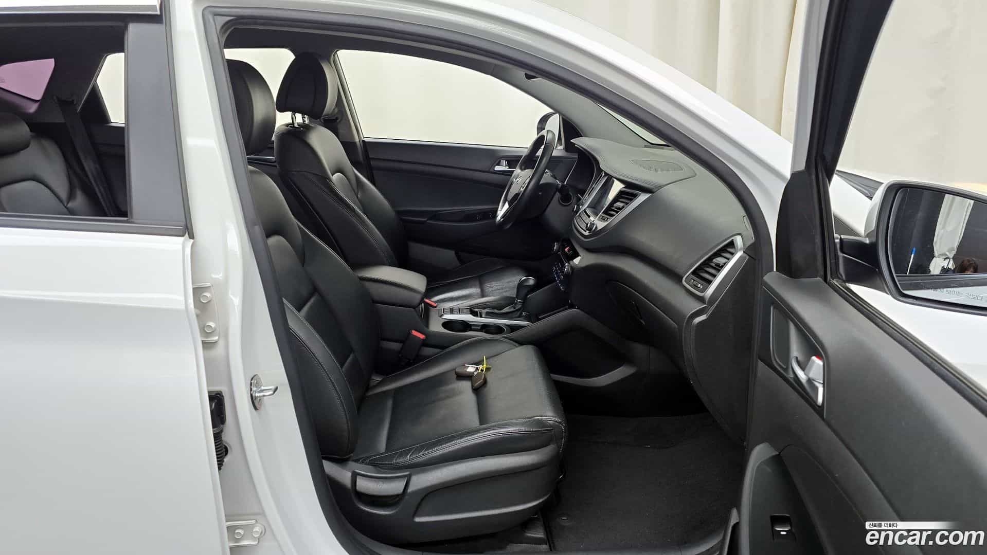 Tucson Hyundai 2016.0-OPTION-015