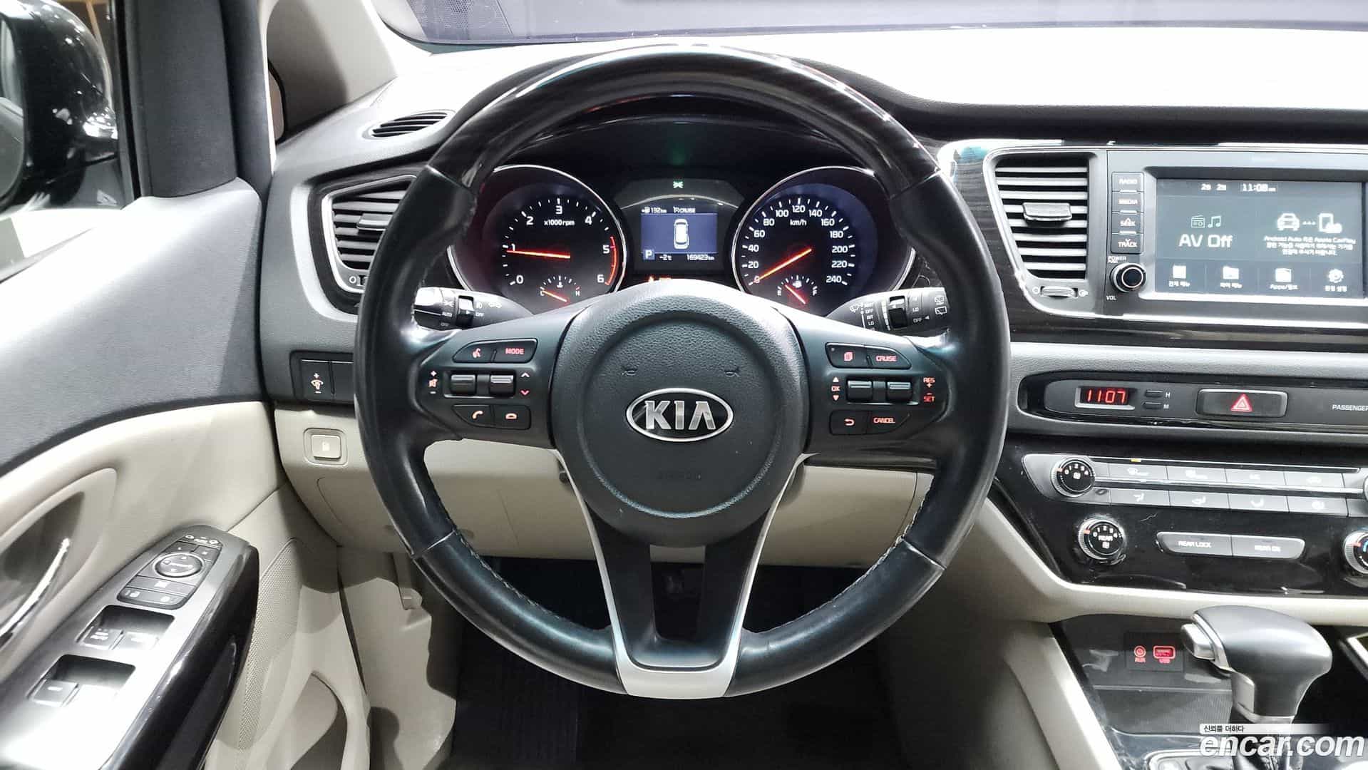Canival Kia 2018.7-OPTION-017