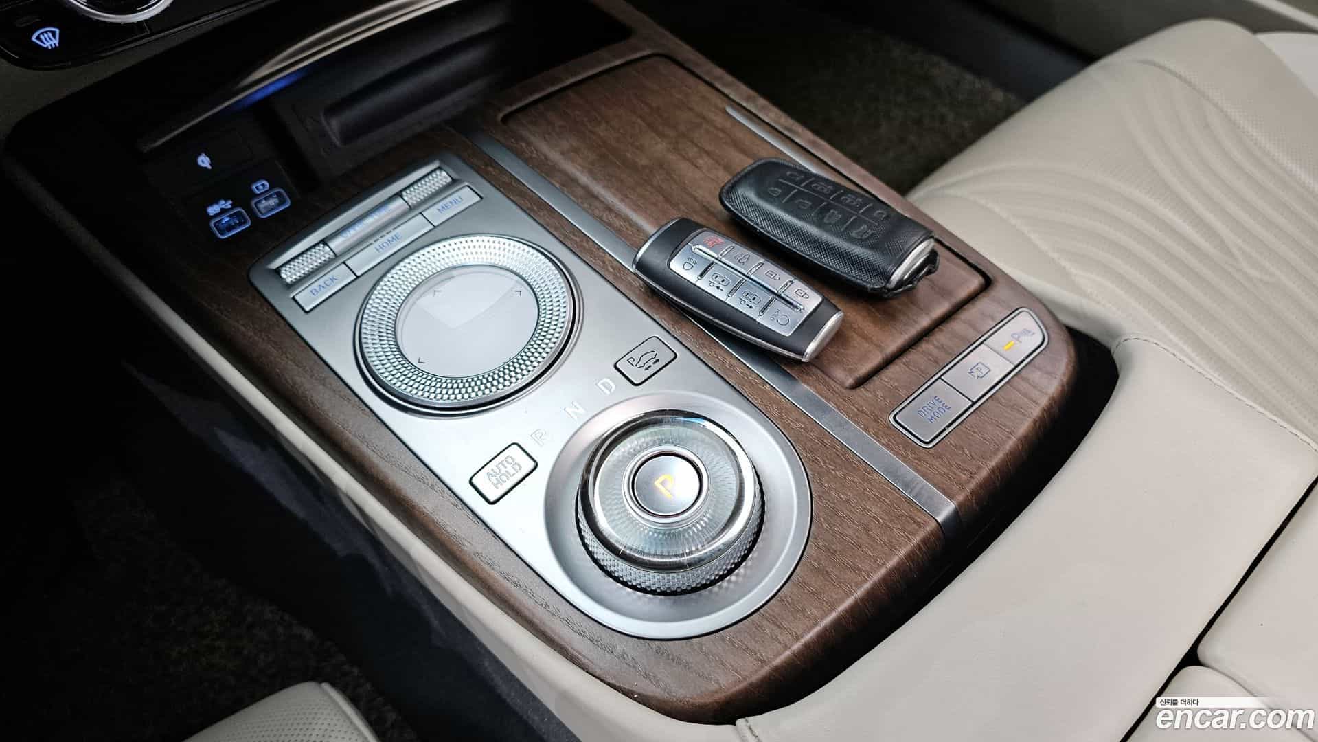 G80 Genesis 2021.0-INNER-009