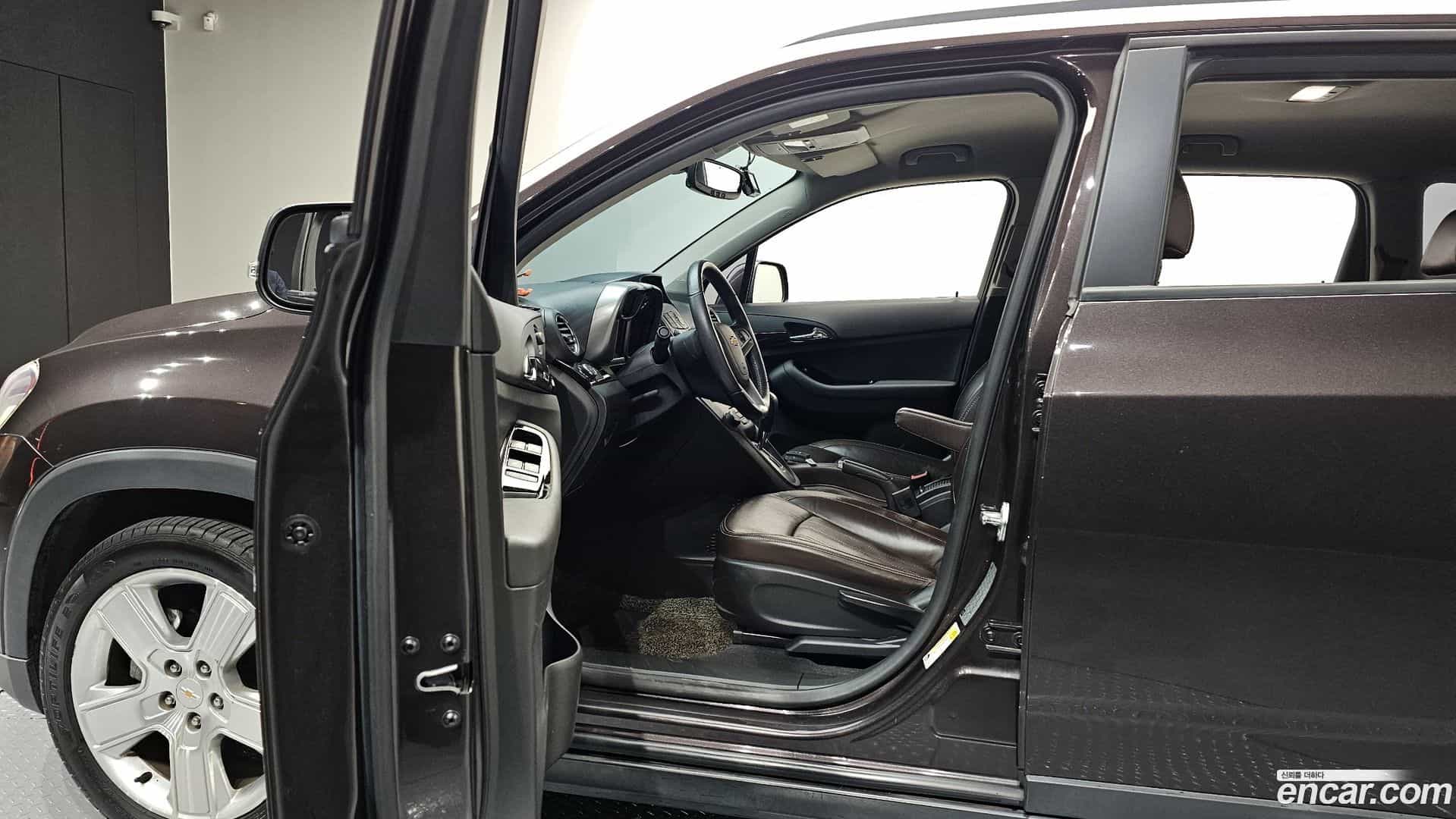 Orlando ChevroletGMDaewoo 2017.2-INNER-010