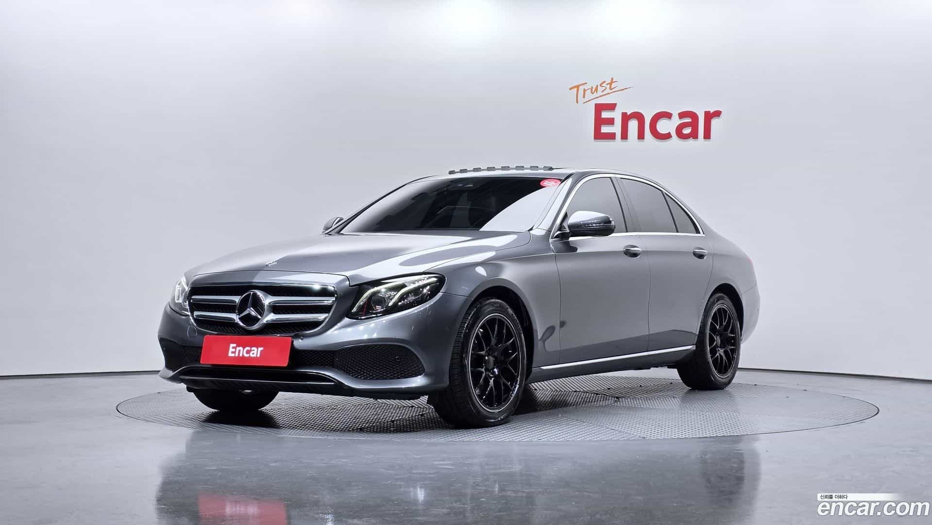 E-Class Mercedes-Benz 2019.4-OUTER-001