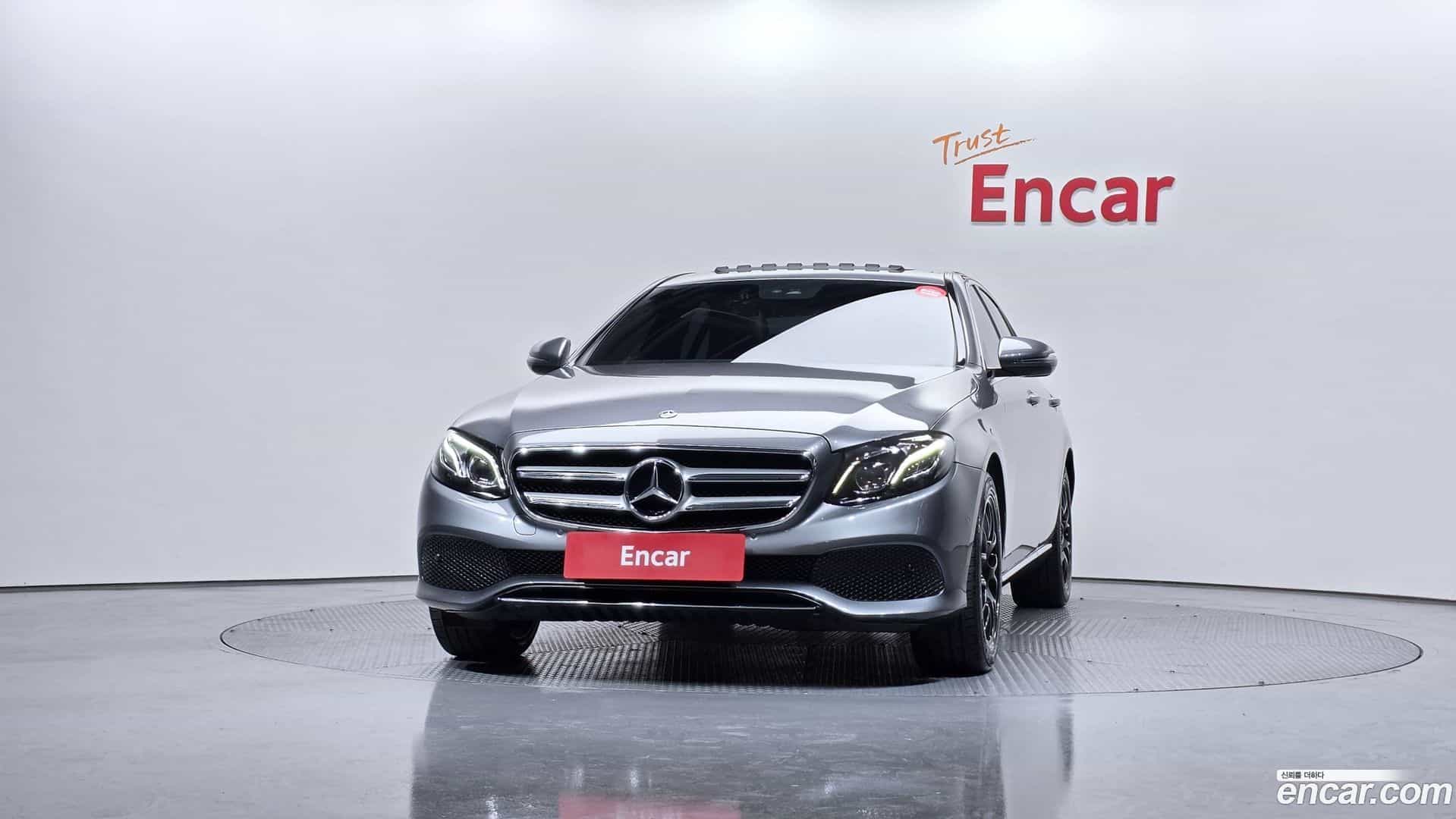 E-Class Mercedes-Benz 2019.4-OUTER-003