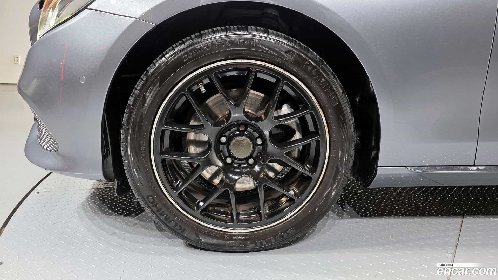 E-Class Mercedes-Benz 2019.4-OUTER-005