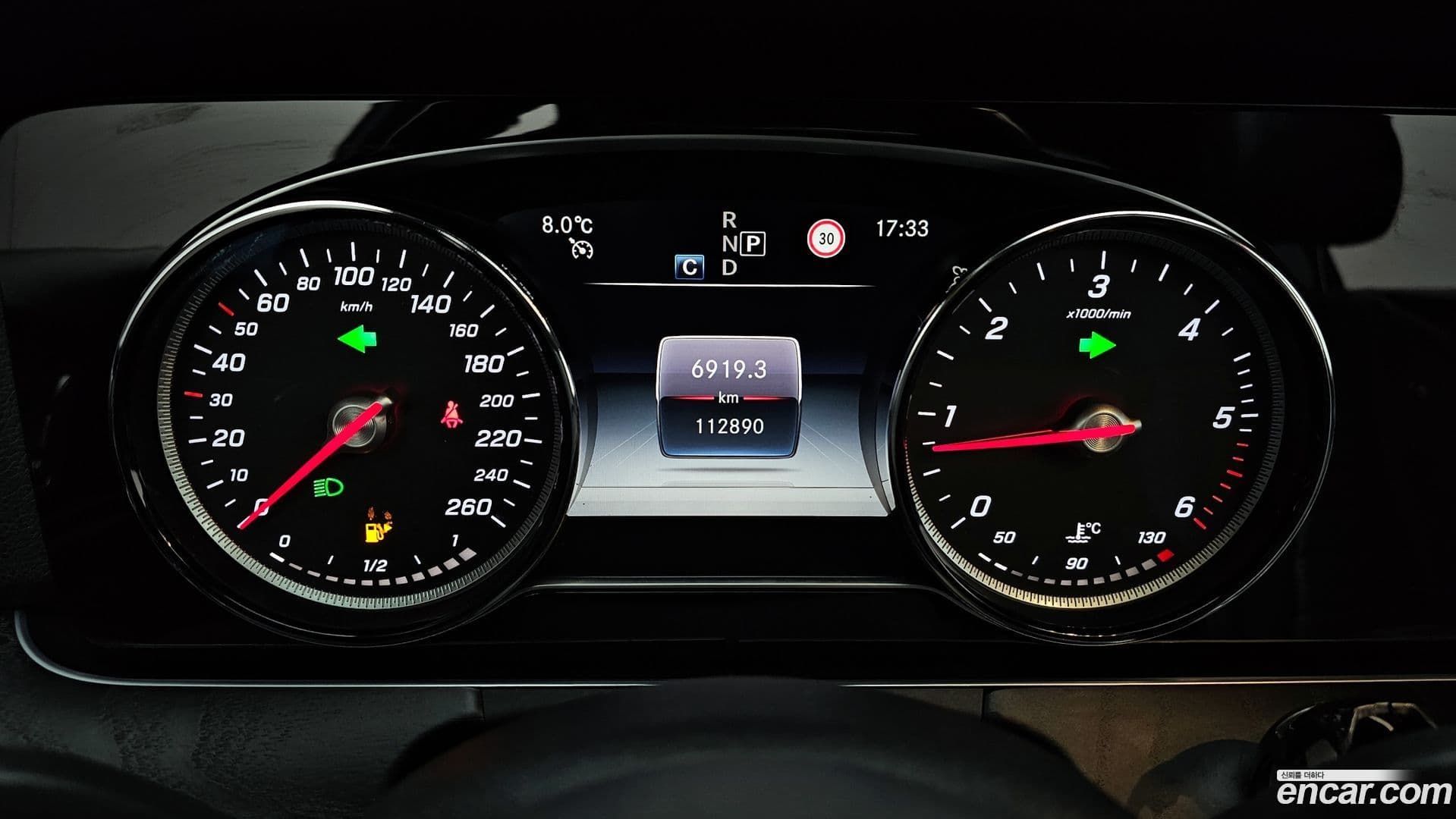 Main__Slider__Photo:E-Class Mercedes-Benz 2019.4-7