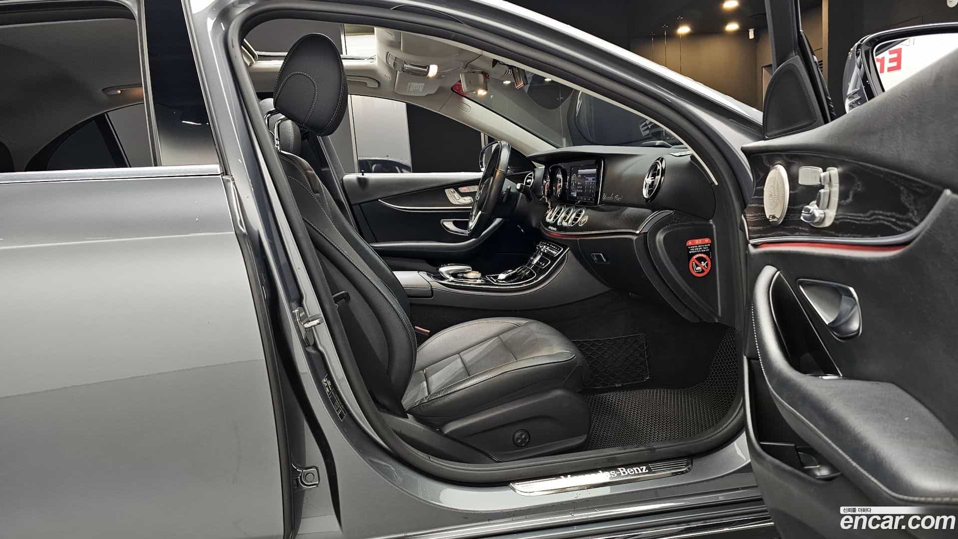 E-Class Mercedes-Benz 2019.4-OPTION-015