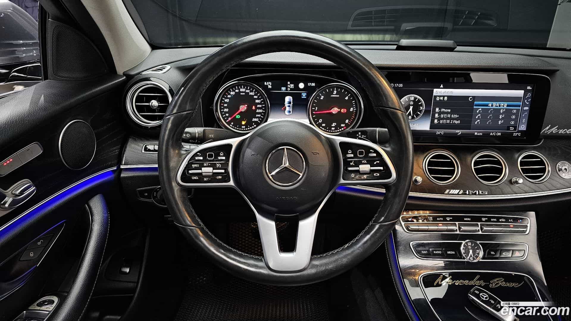 E-Class Mercedes-Benz 2019.4-OPTION-017