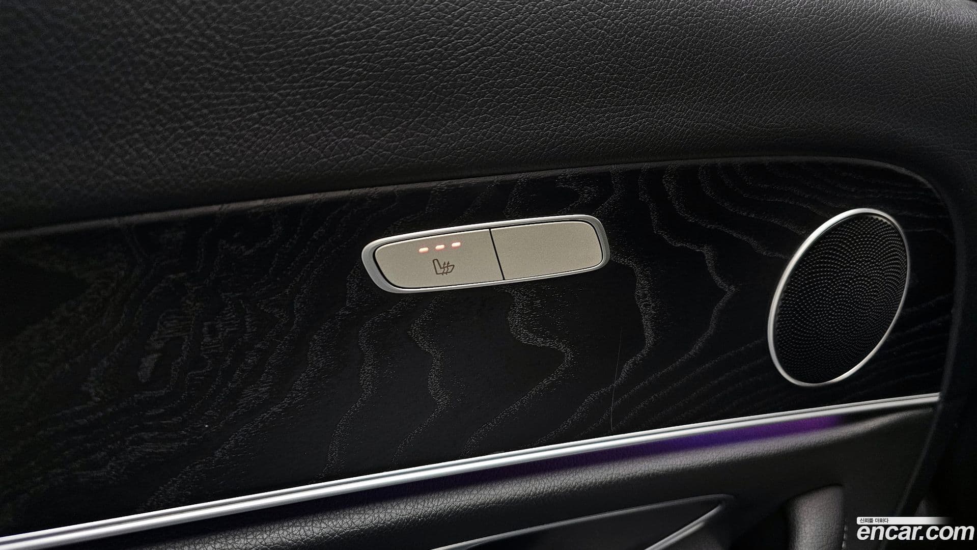 Main__Slider__Photo:E-Class Mercedes-Benz 2019.4-17