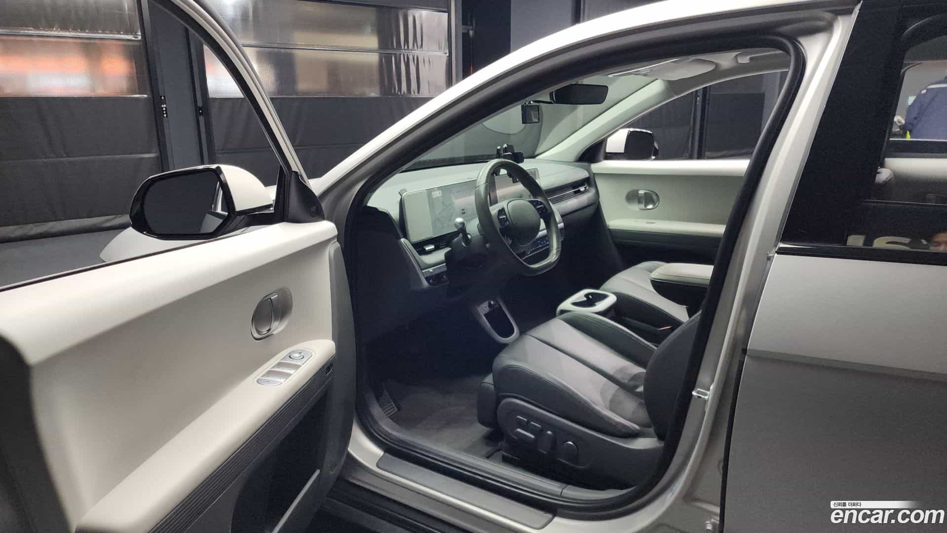 Ioniq5 Hyundai 2021.8-INNER-010